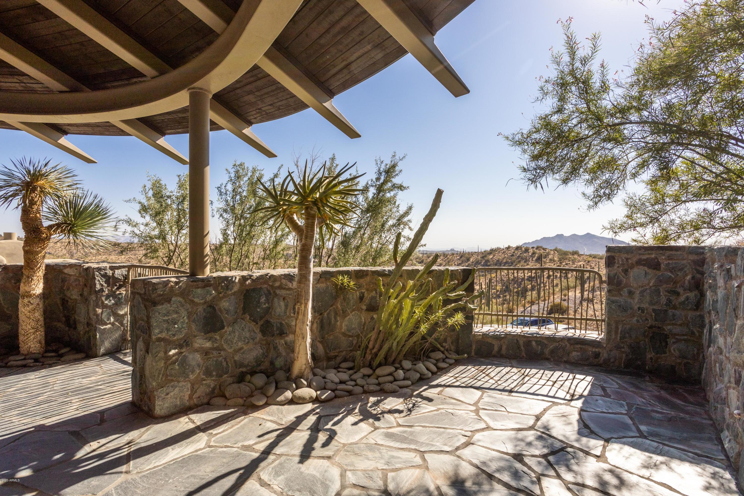 CAREFREE RANCH HOMESTEADS LOT 5B - Residential