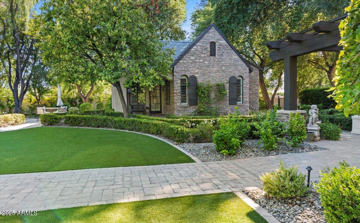 Bartlett Estates - Residential