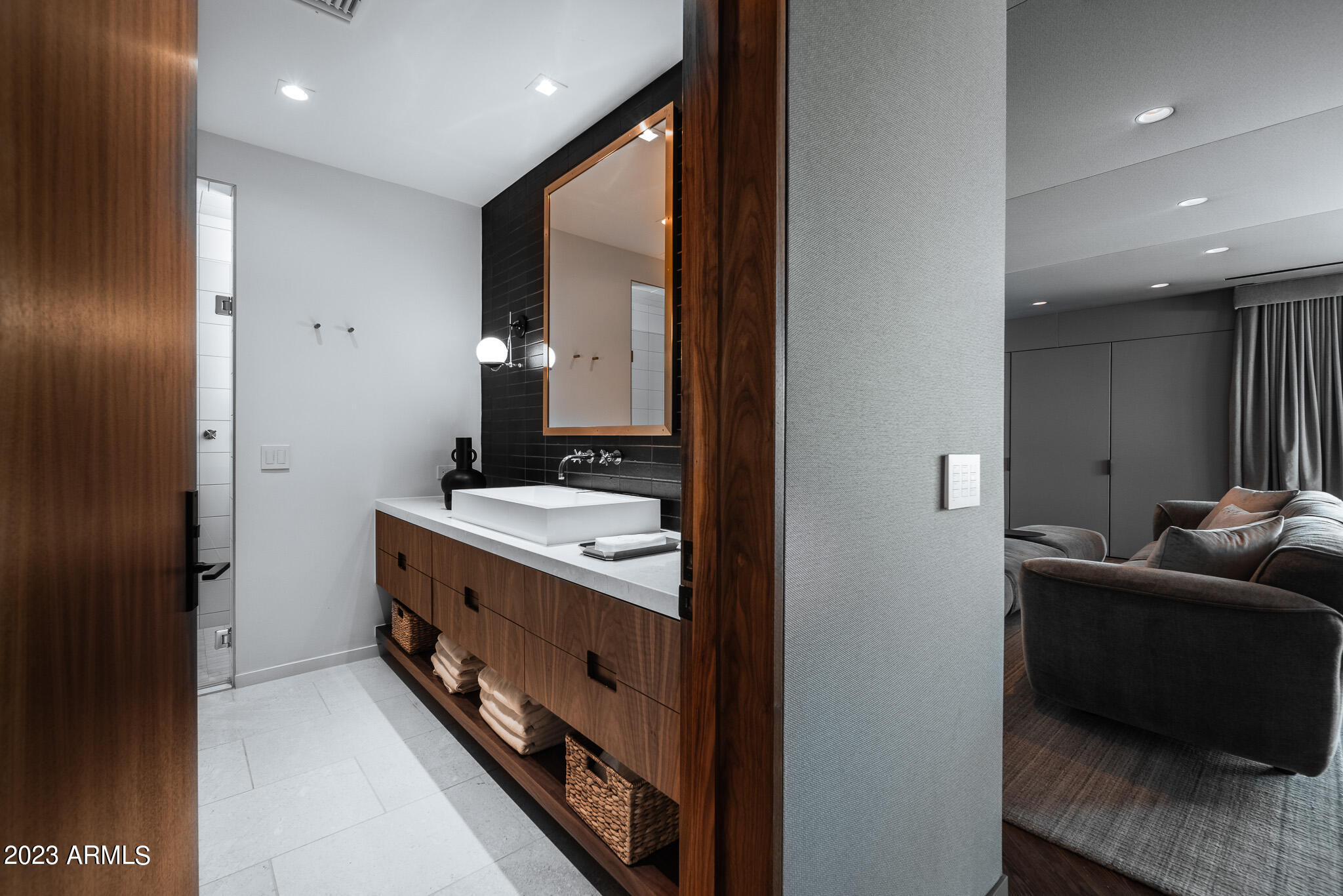 QUARTZ VALLEY - Residential