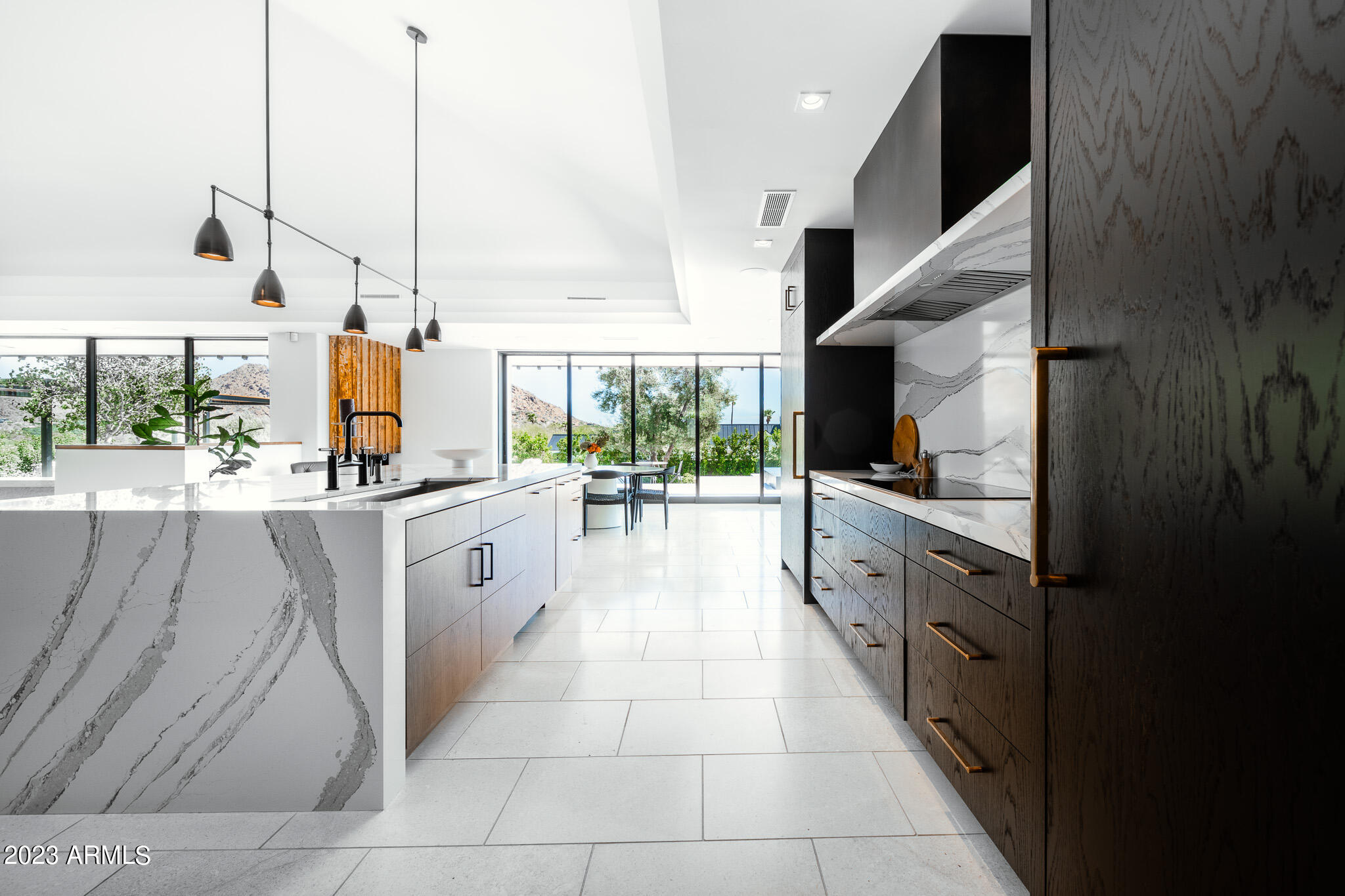 QUARTZ VALLEY - Residential