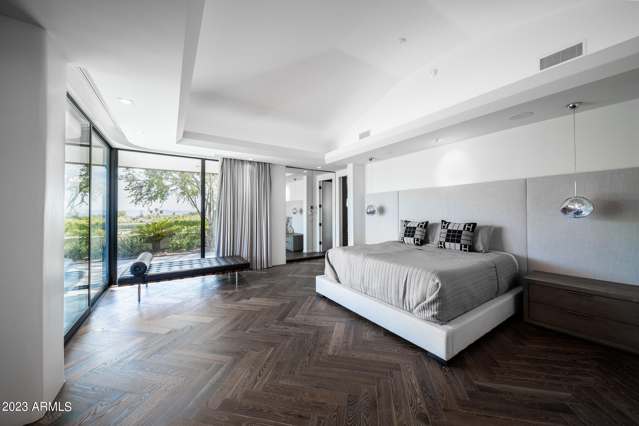 QUARTZ VALLEY - Residential