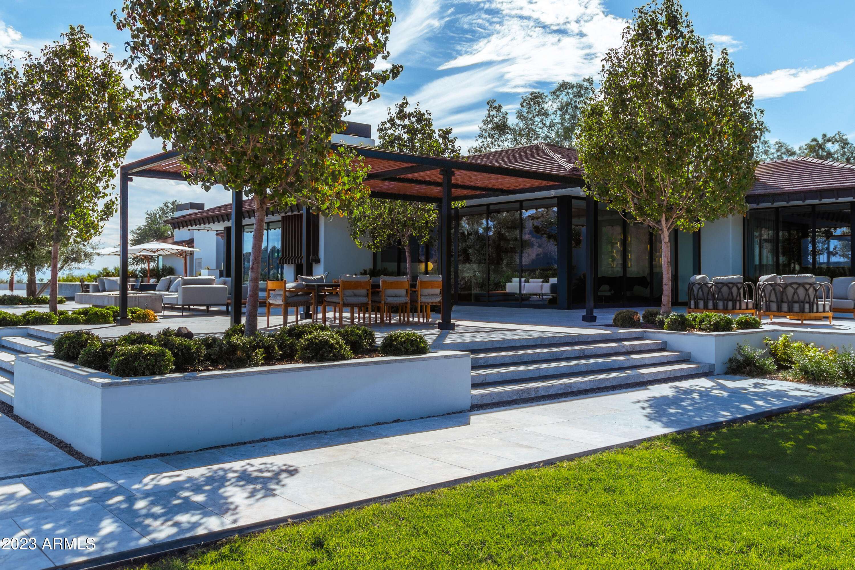 QUARTZ VALLEY - Residential