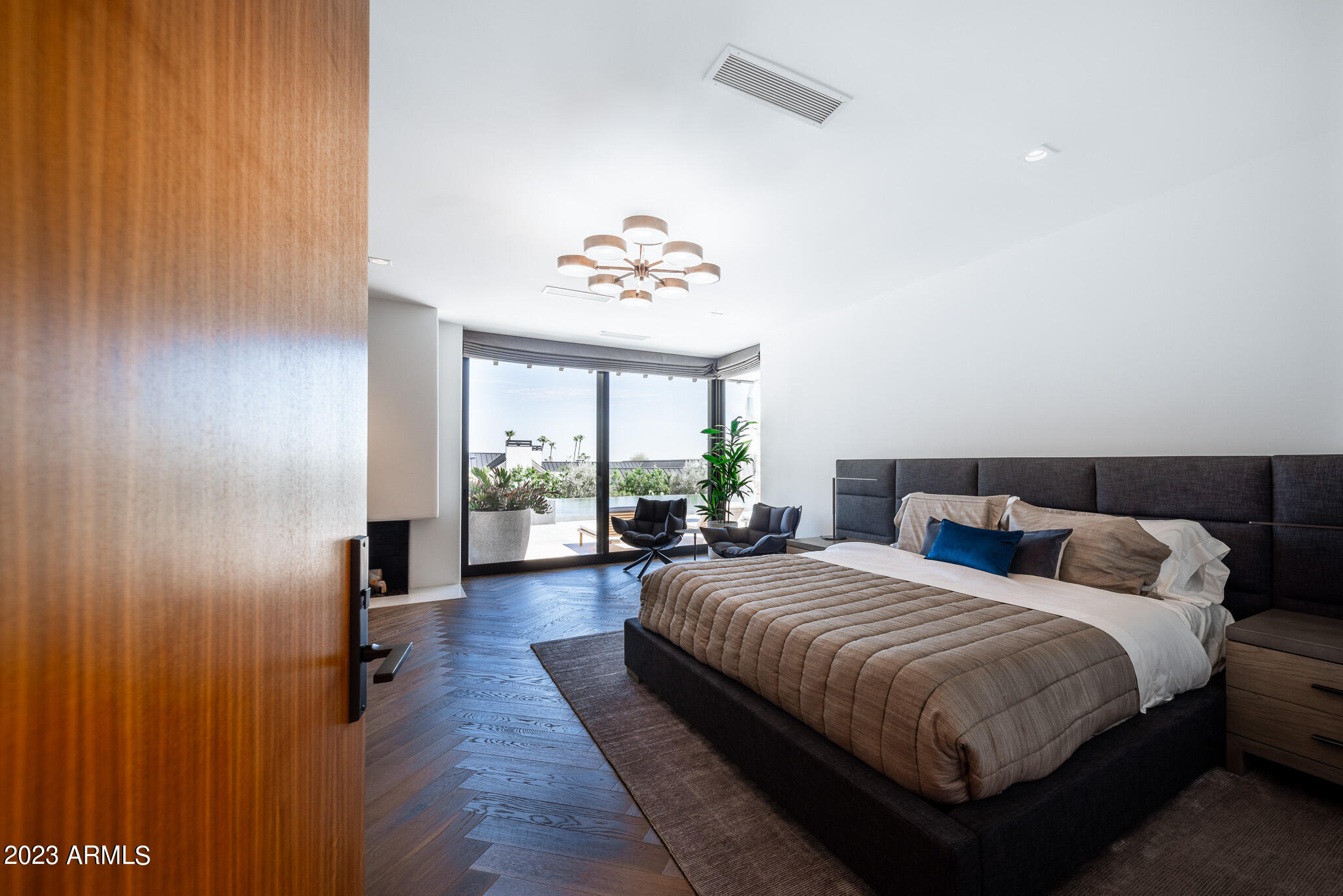 QUARTZ VALLEY - Residential
