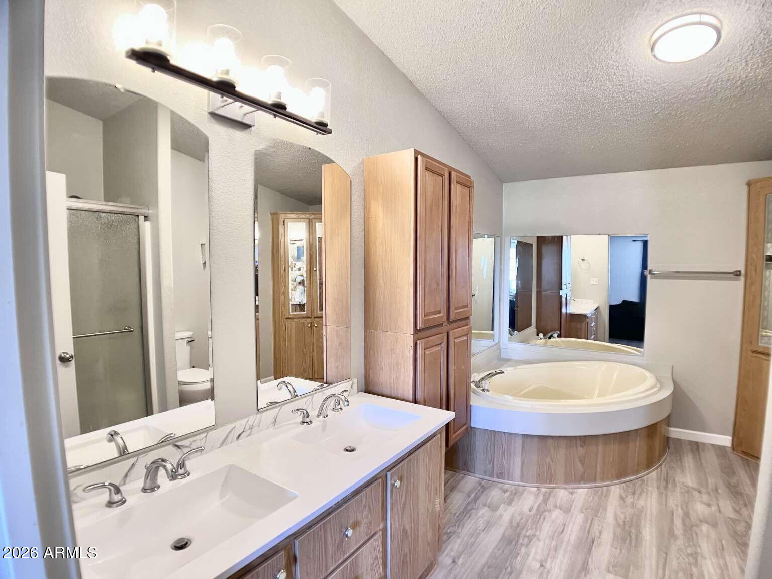 METES AND BOUNDS - Residential