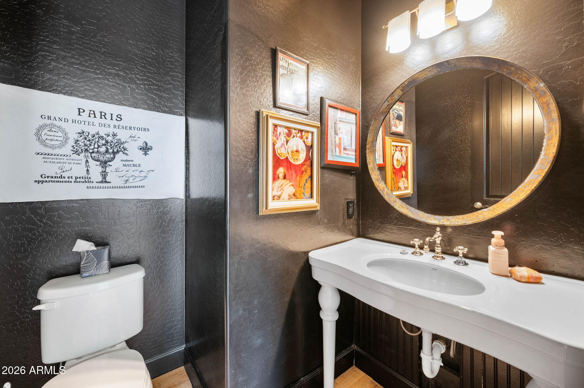 PEREGRINE TOWNHOMES - Residential