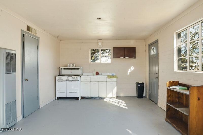 WINKELMAN TOWNSITE - Residential