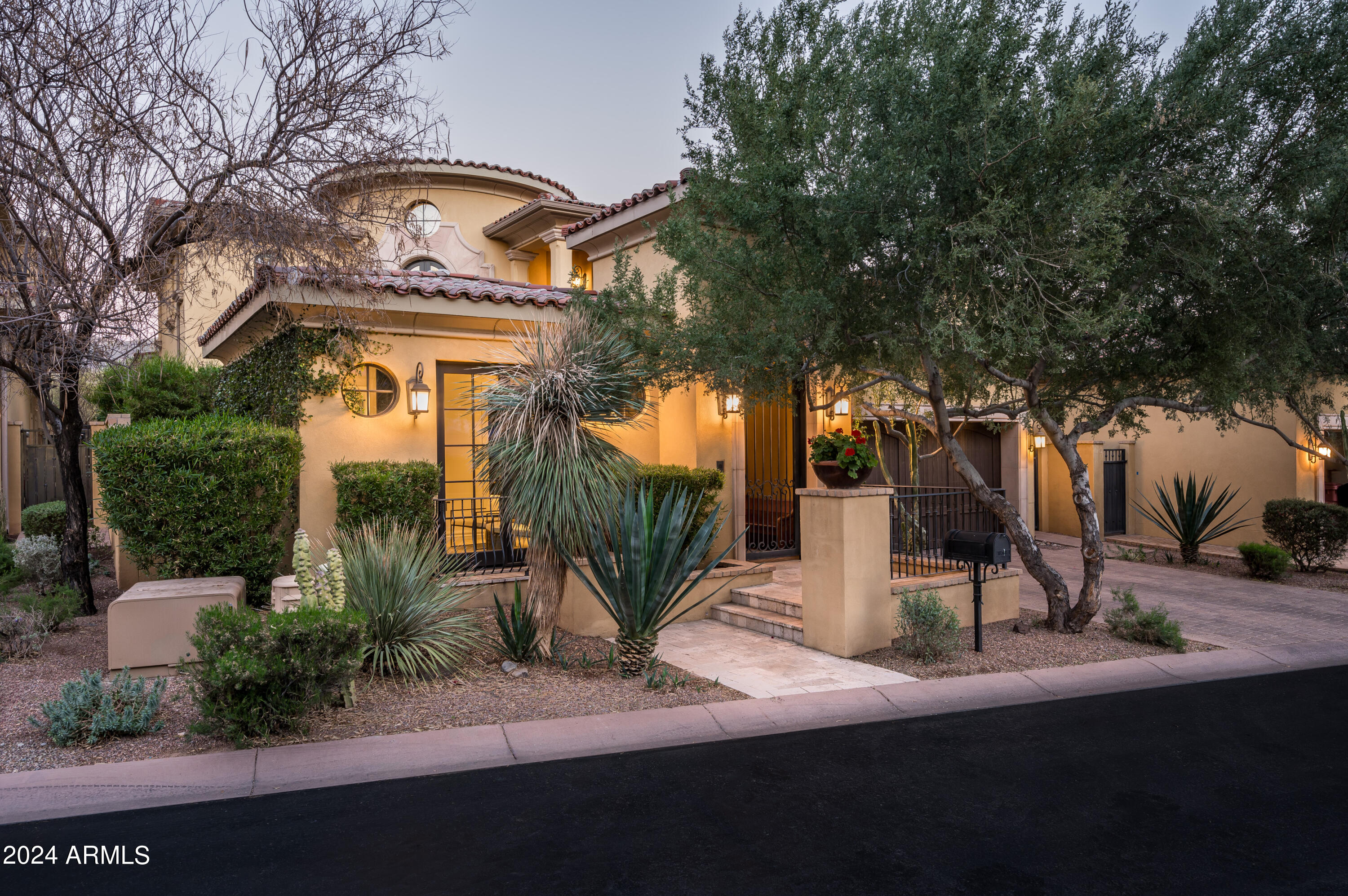 SILVERLEAF AT DC RANCH - Residential