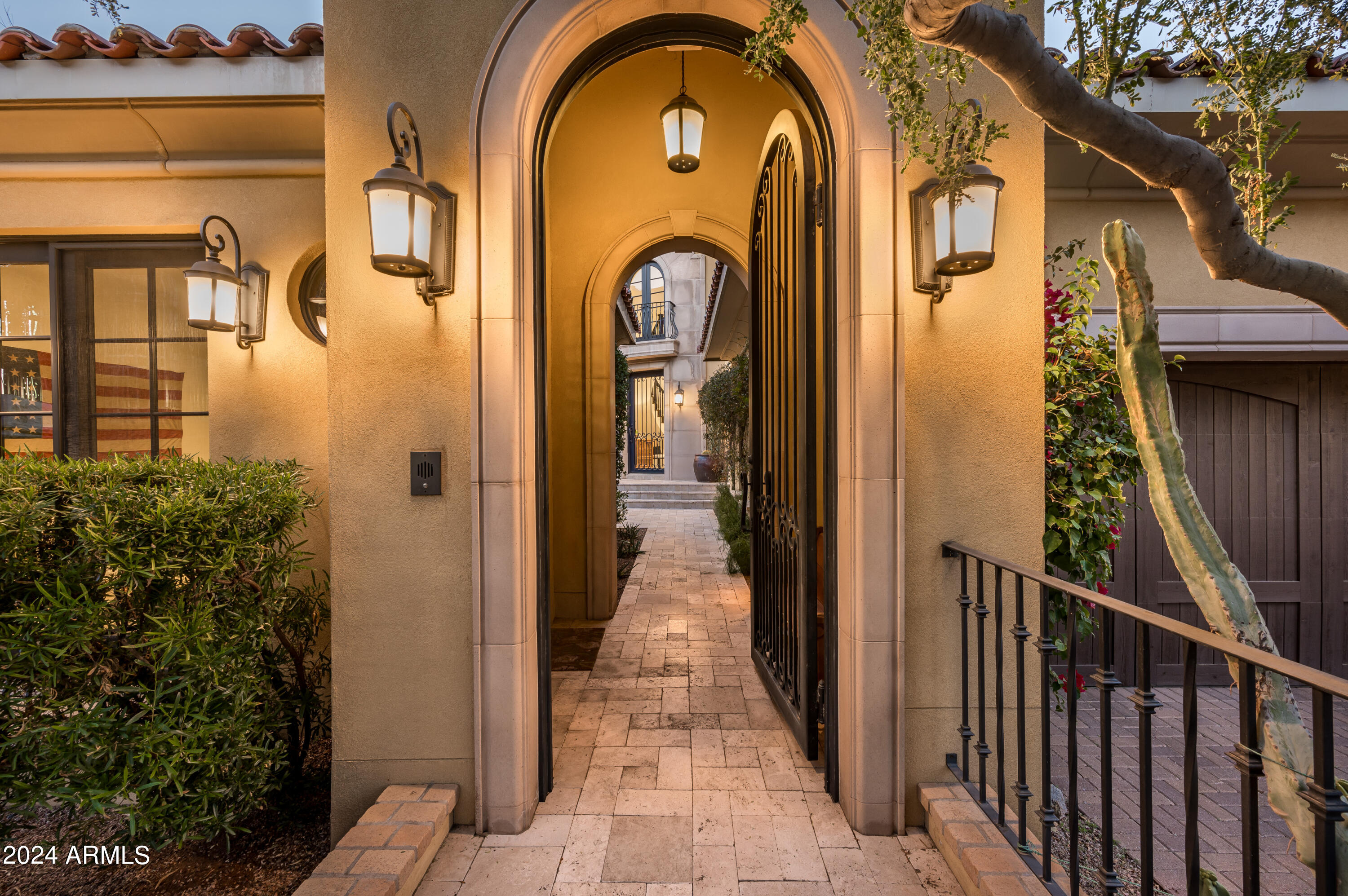 SILVERLEAF AT DC RANCH - Residential