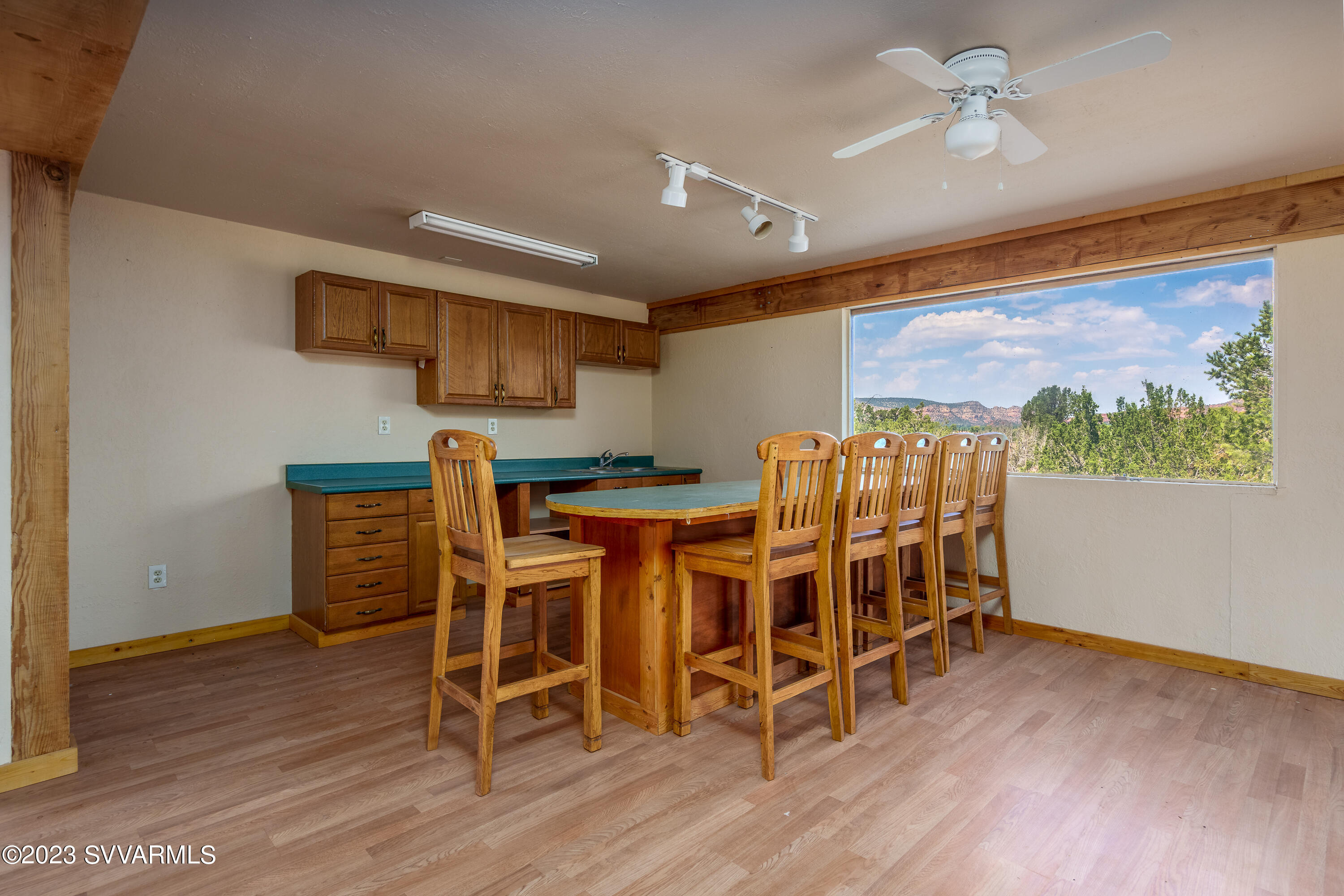 Under 5 Acres - Land