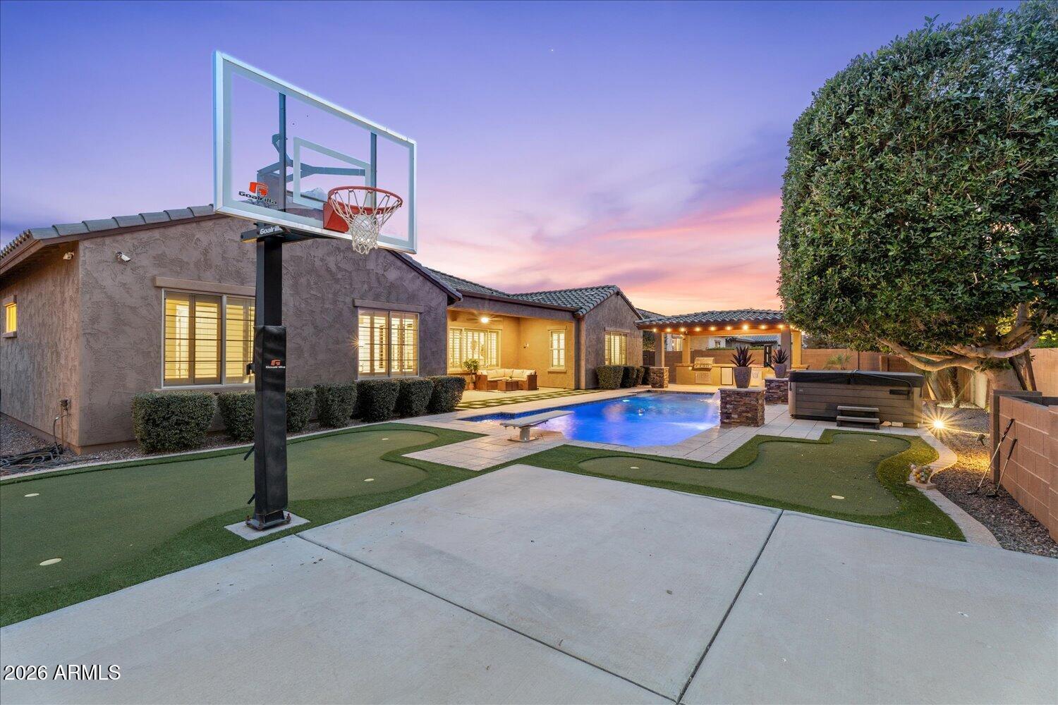 LAYTON LAKES - Residential