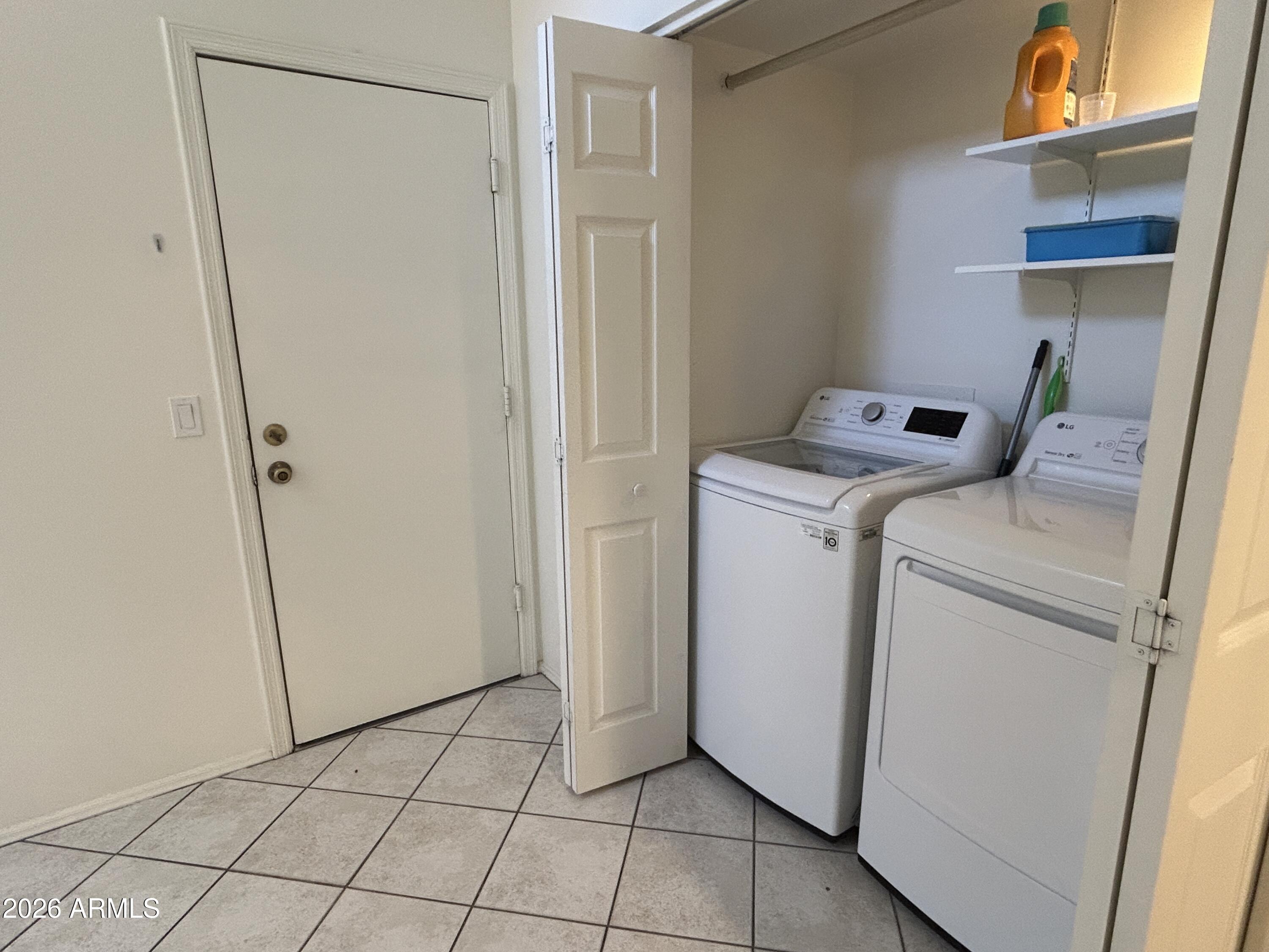 DOBSON TERRACE LOT 1-163 TR A-L - Residential Lease