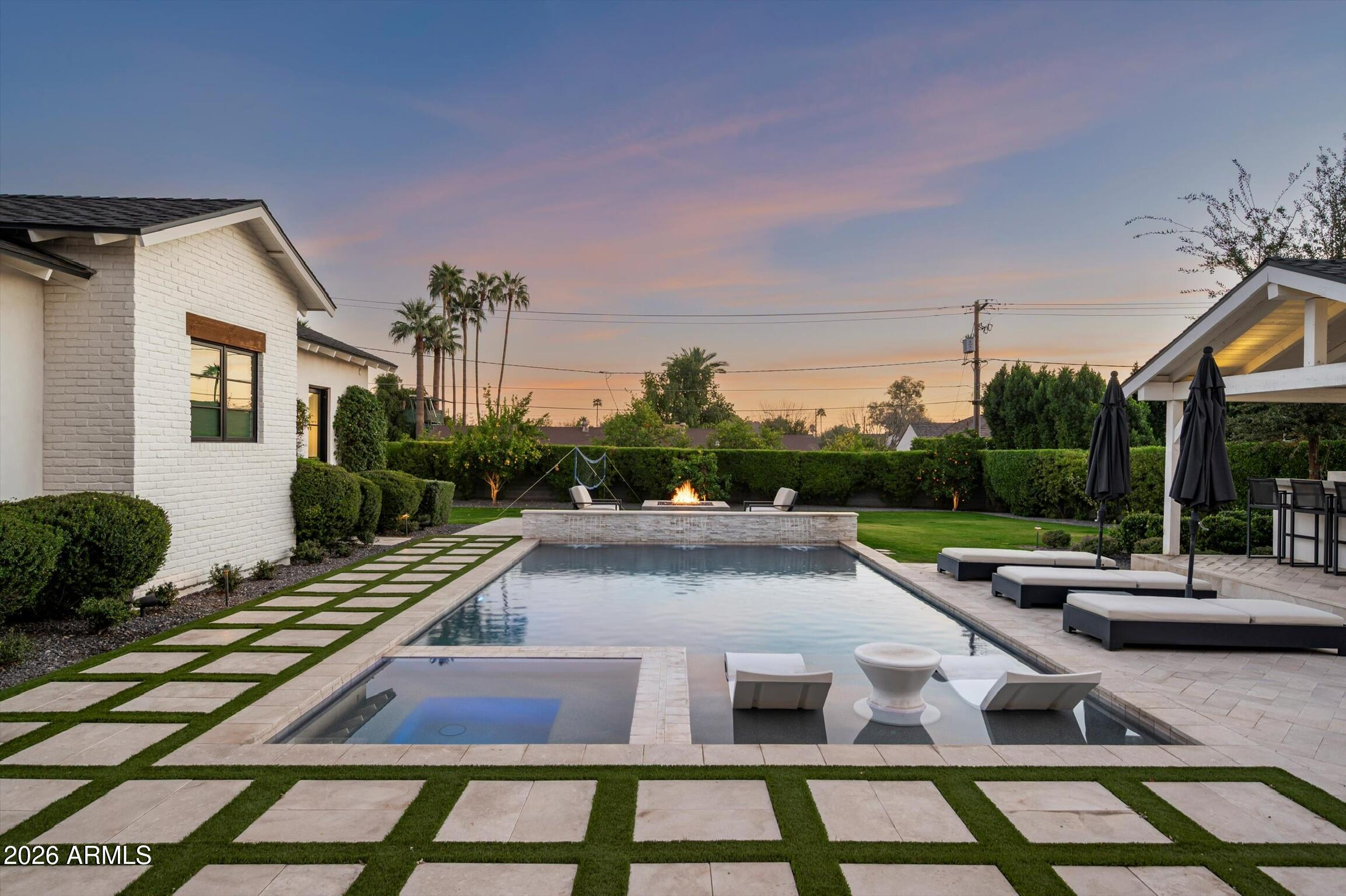 Sectional/Meets & Bounds - Residential