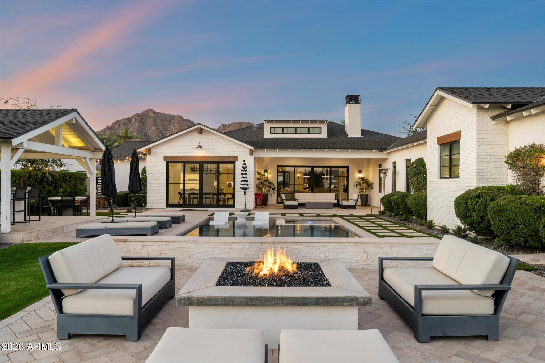 Sectional/Meets & Bounds - Residential