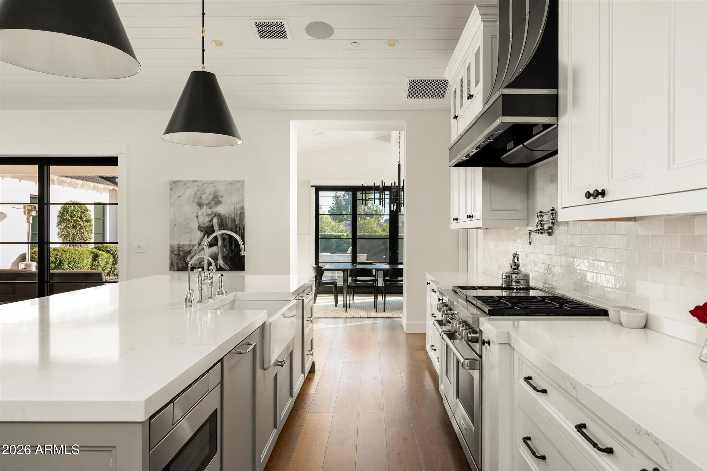 Sectional/Meets & Bounds - Residential