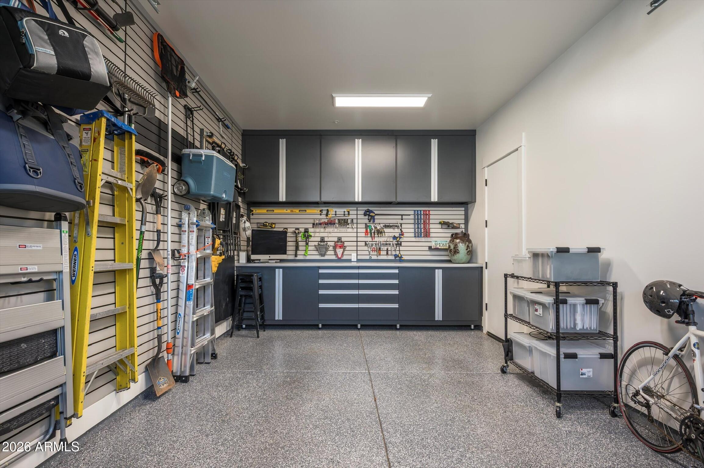 Sectional/Meets & Bounds - Residential
