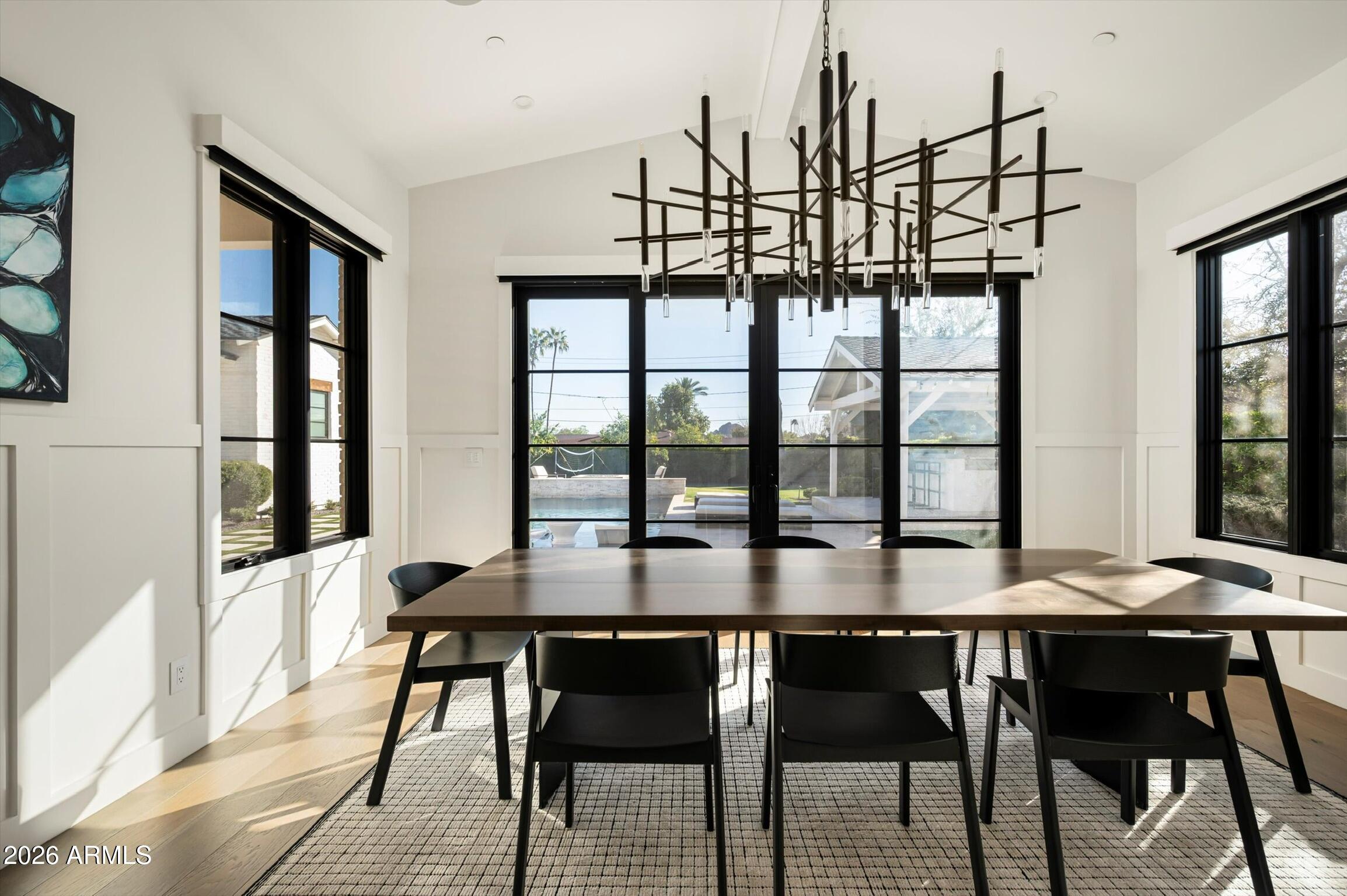 Sectional/Meets & Bounds - Residential