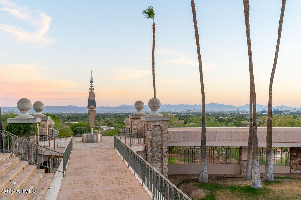 Paradise Mansion Estates - Residential