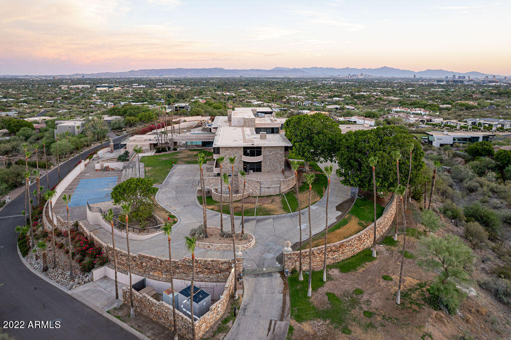 Paradise Mansion Estates - Residential