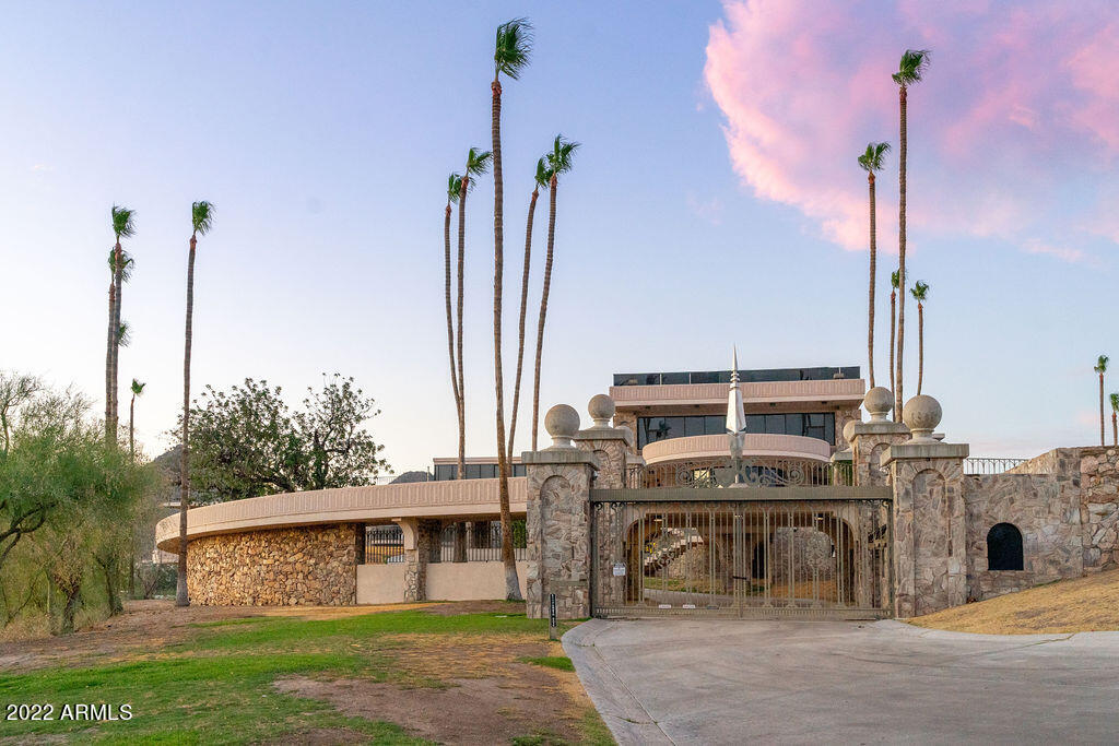 Paradise Mansion Estates - Residential