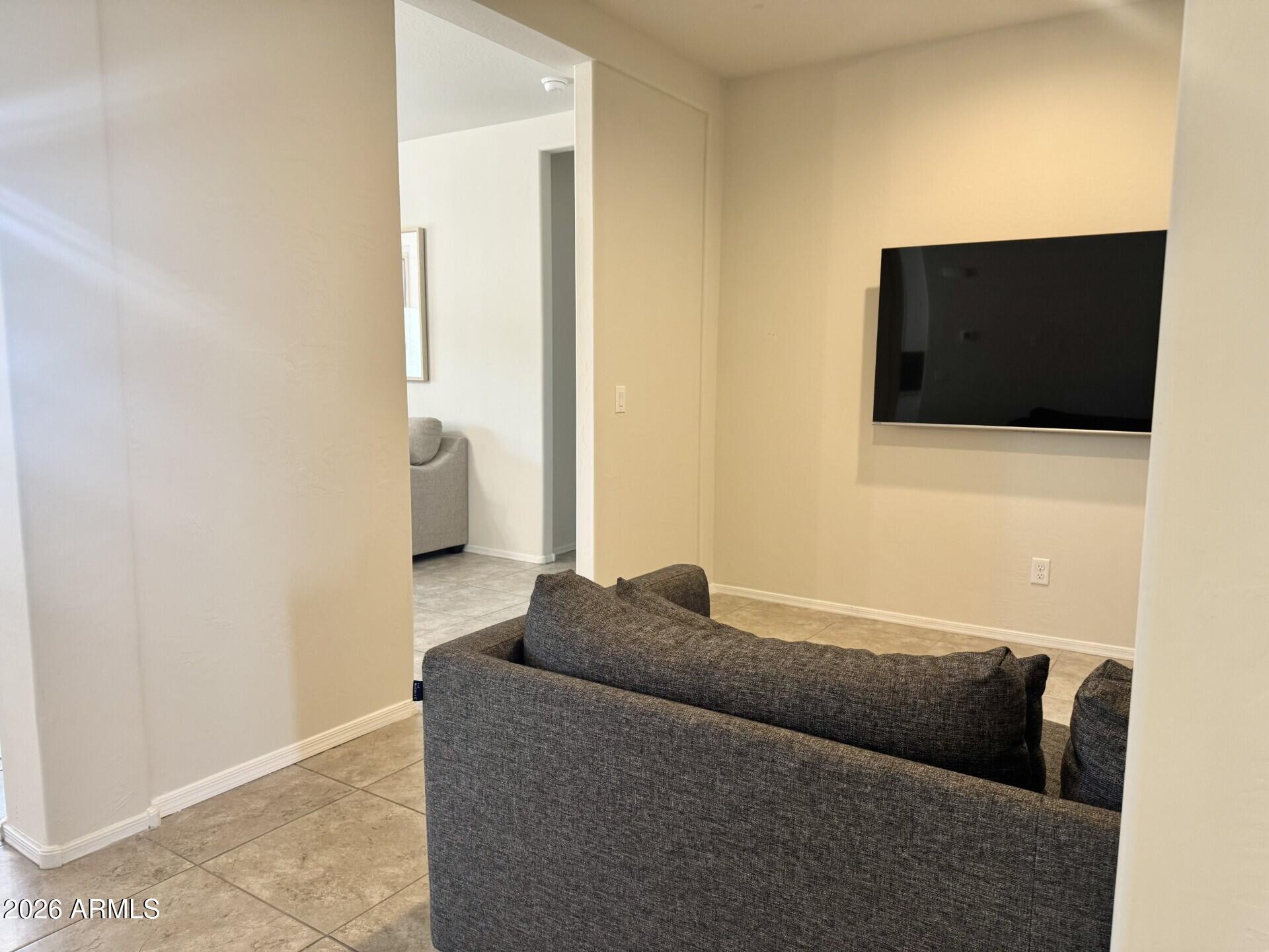GILA BUTTES PHASE 1 - Residential Lease