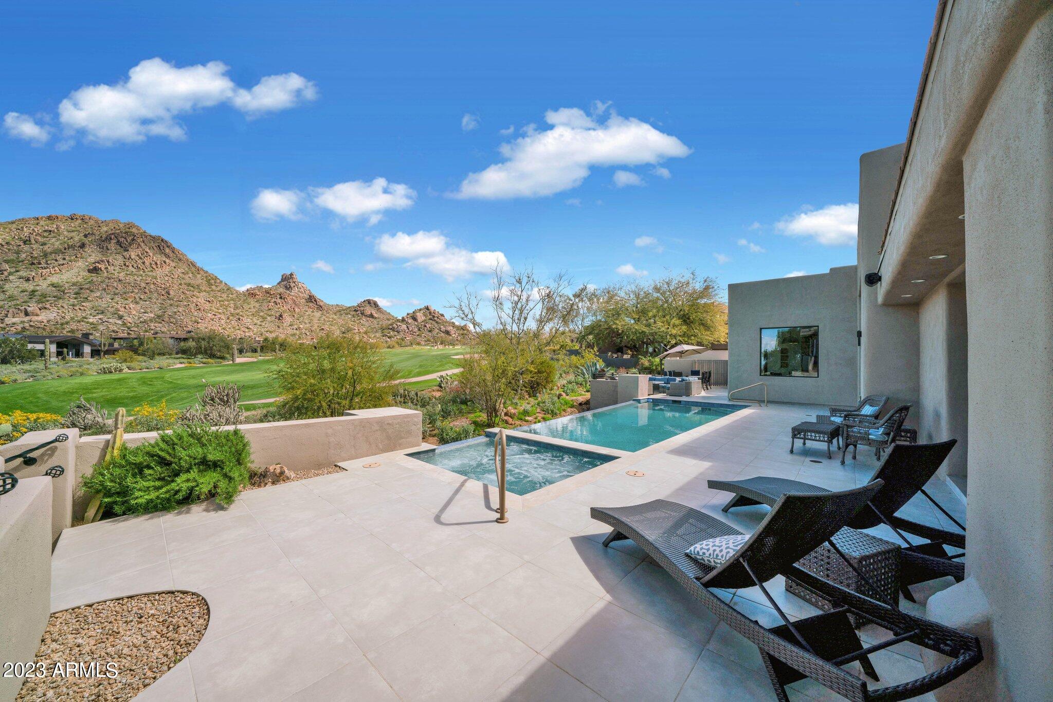 Desert Highlands - Residential