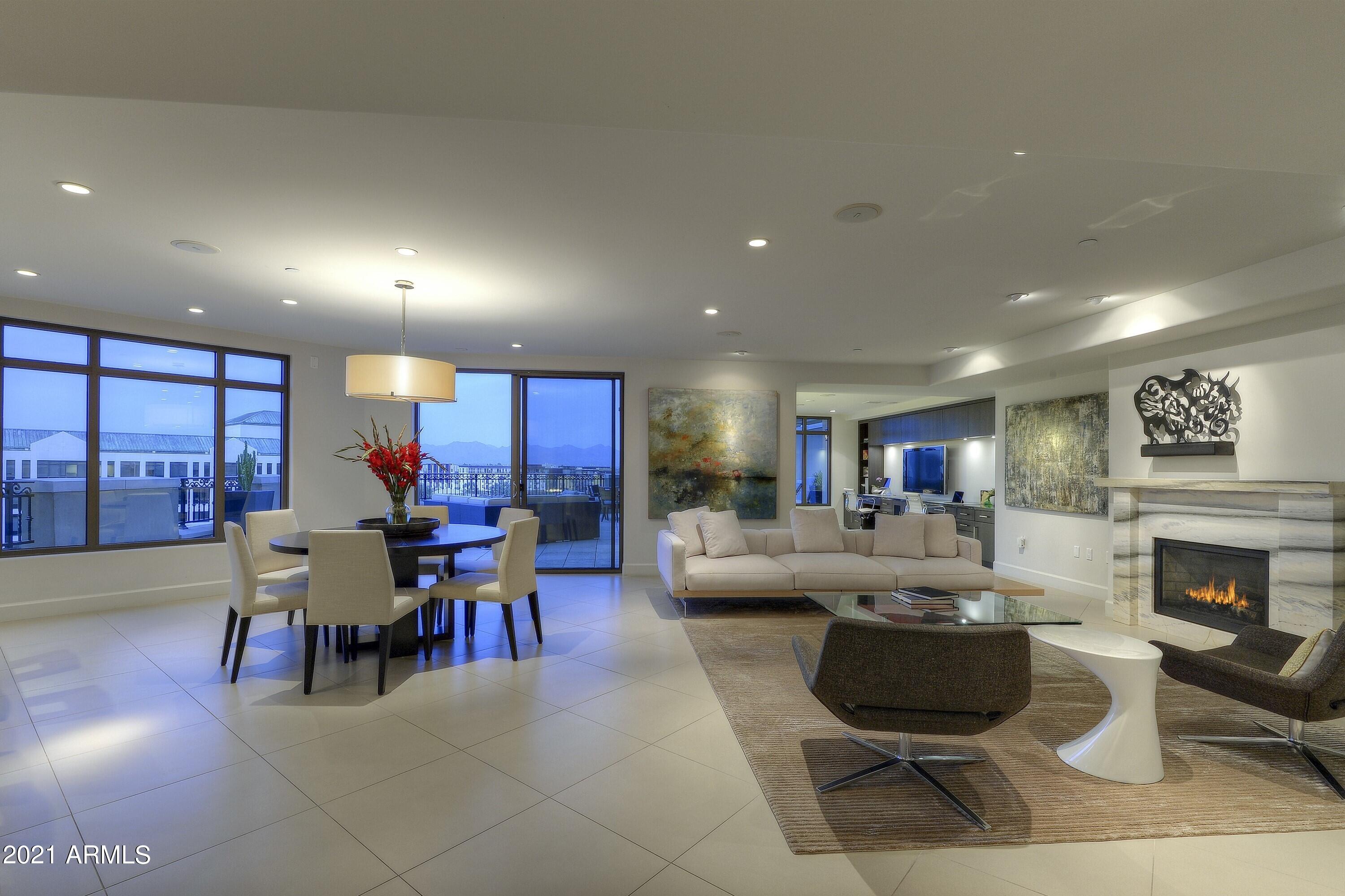 SCOTTSDALE WATERFRONT RESIDENCES CONDOMINIUM - Residential