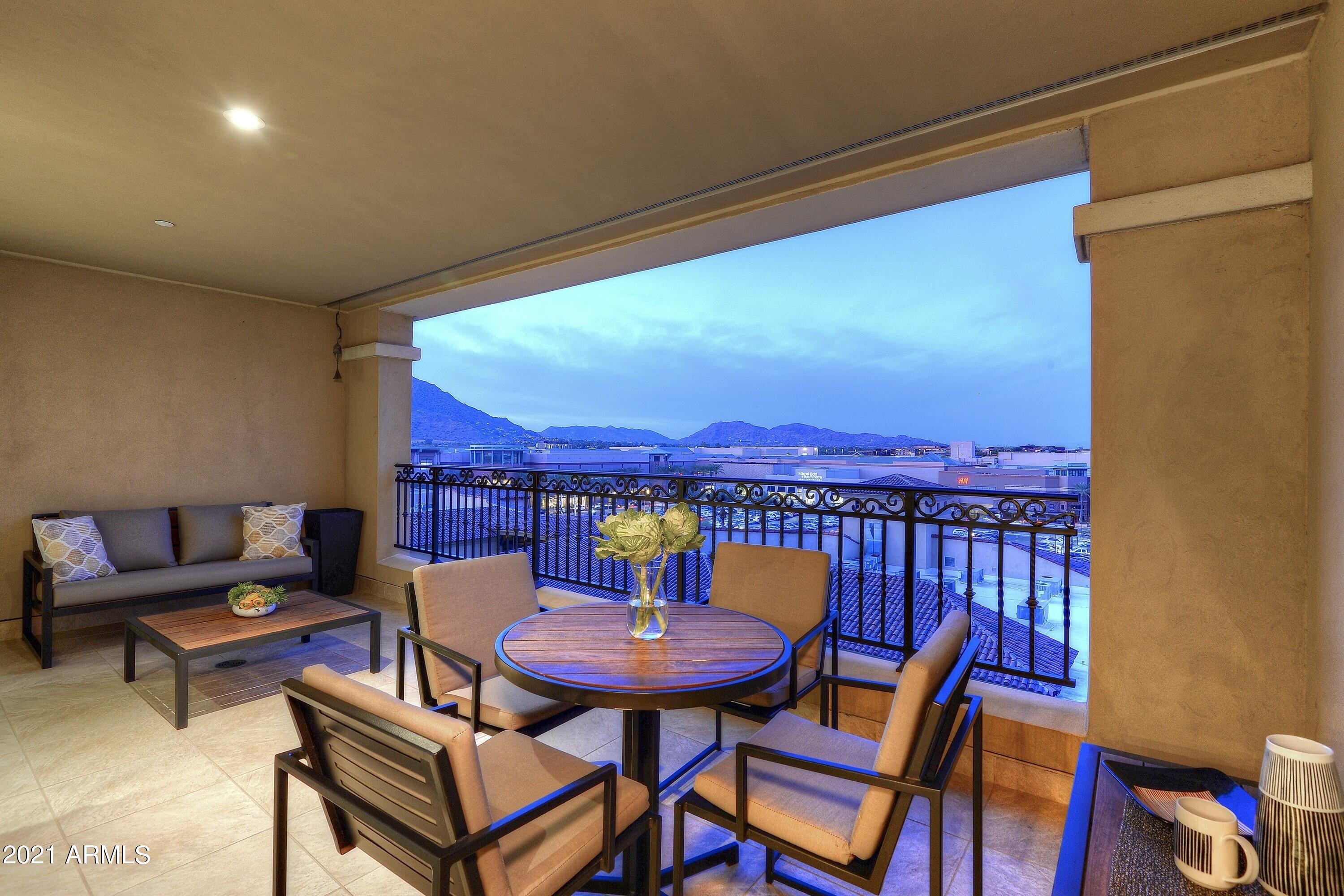 SCOTTSDALE WATERFRONT RESIDENCES CONDOMINIUM - Residential