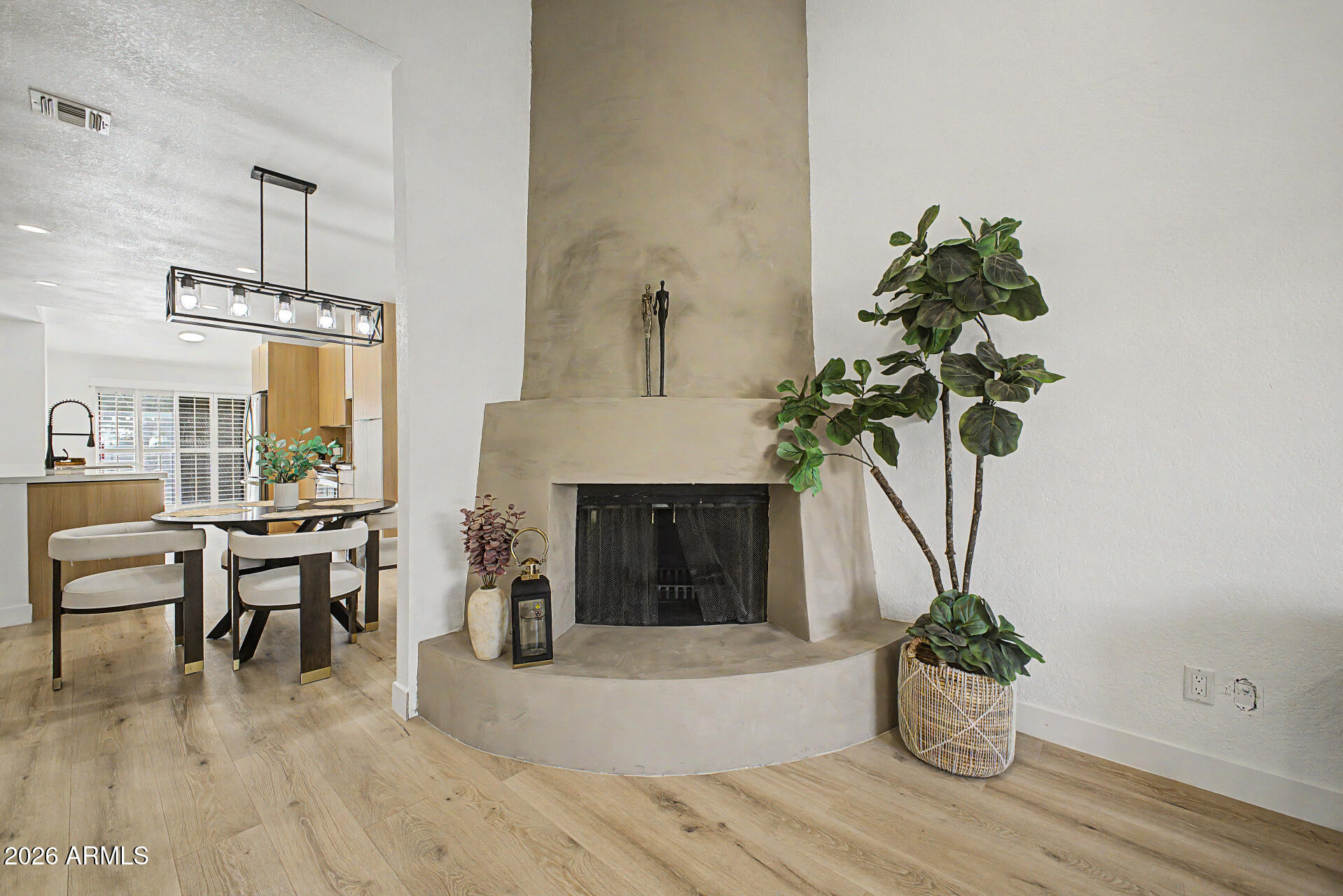 SCOTTSDALE MONTEREY - Residential