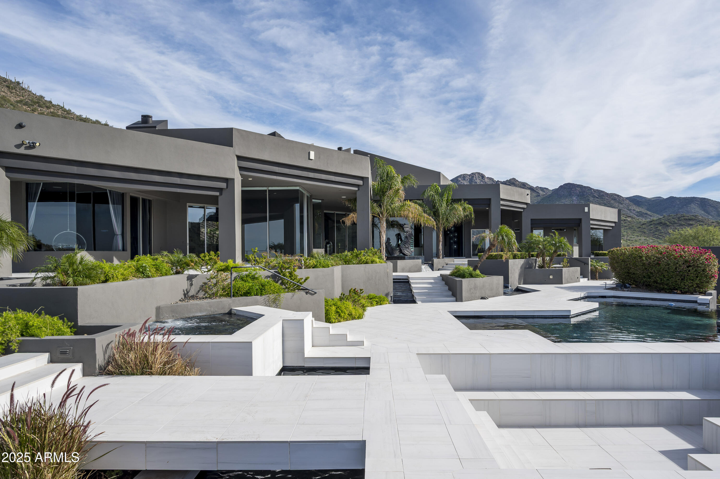 CANYON HEIGHTS - Residential