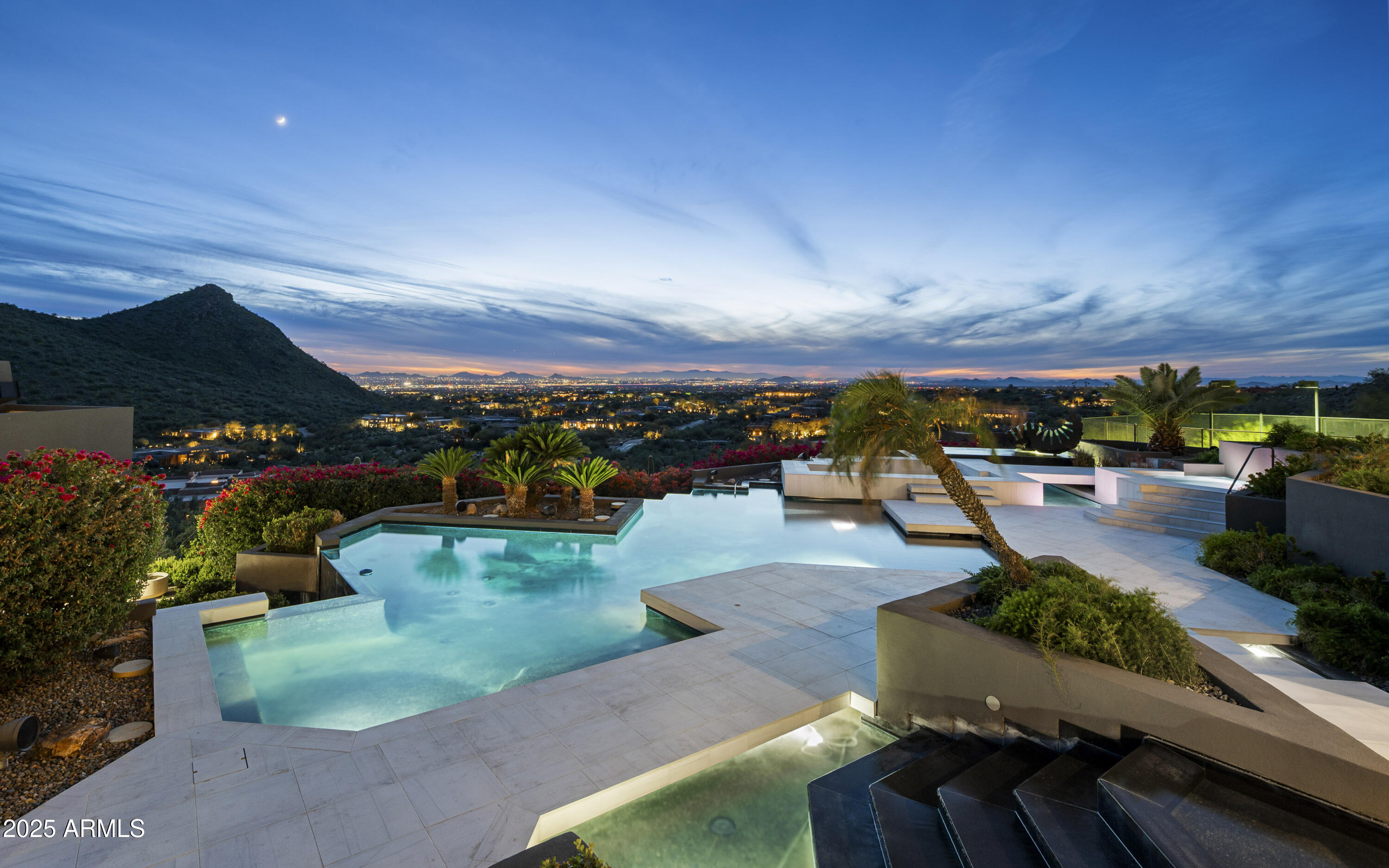 CANYON HEIGHTS - Residential