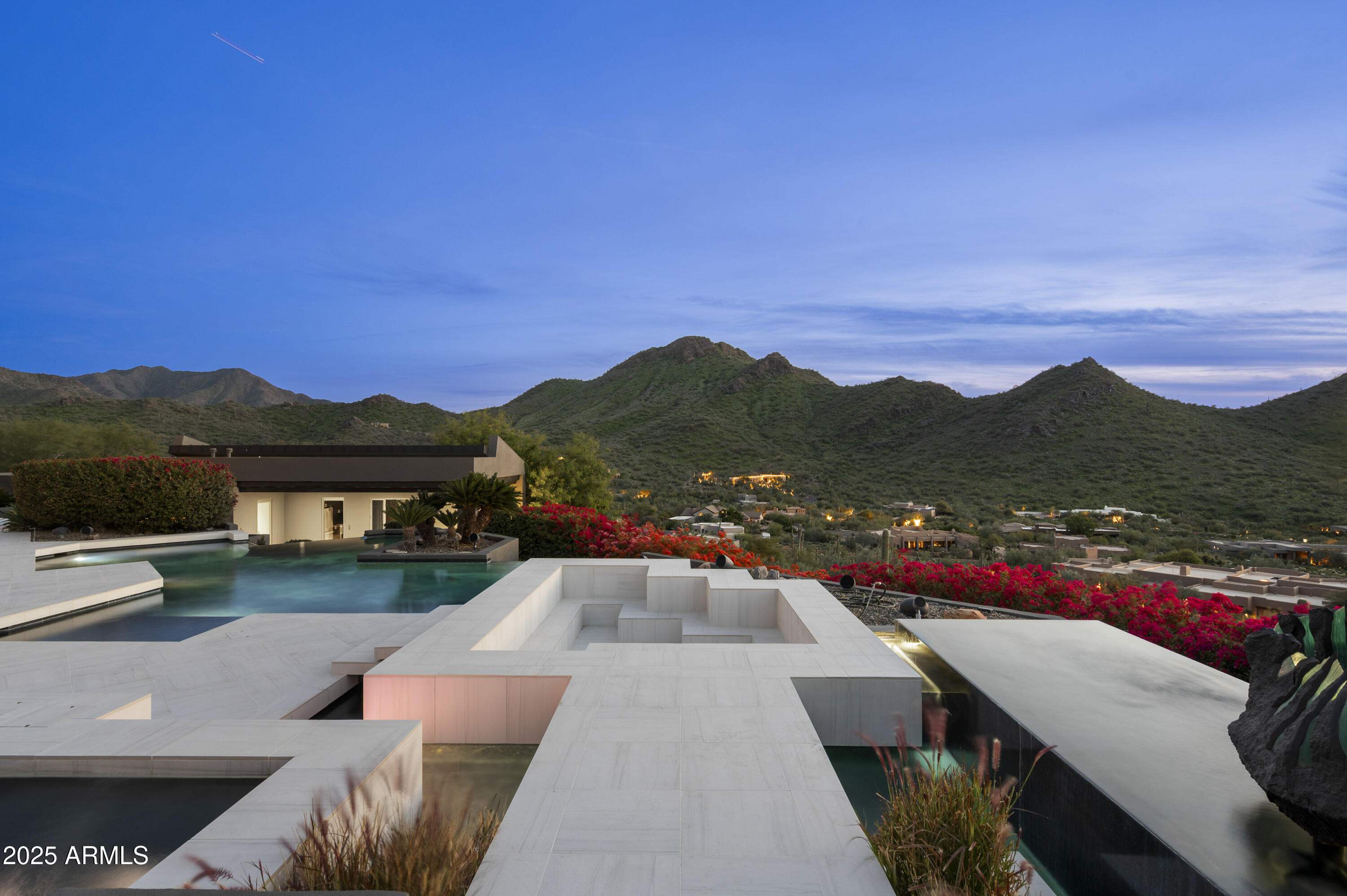 CANYON HEIGHTS - Residential