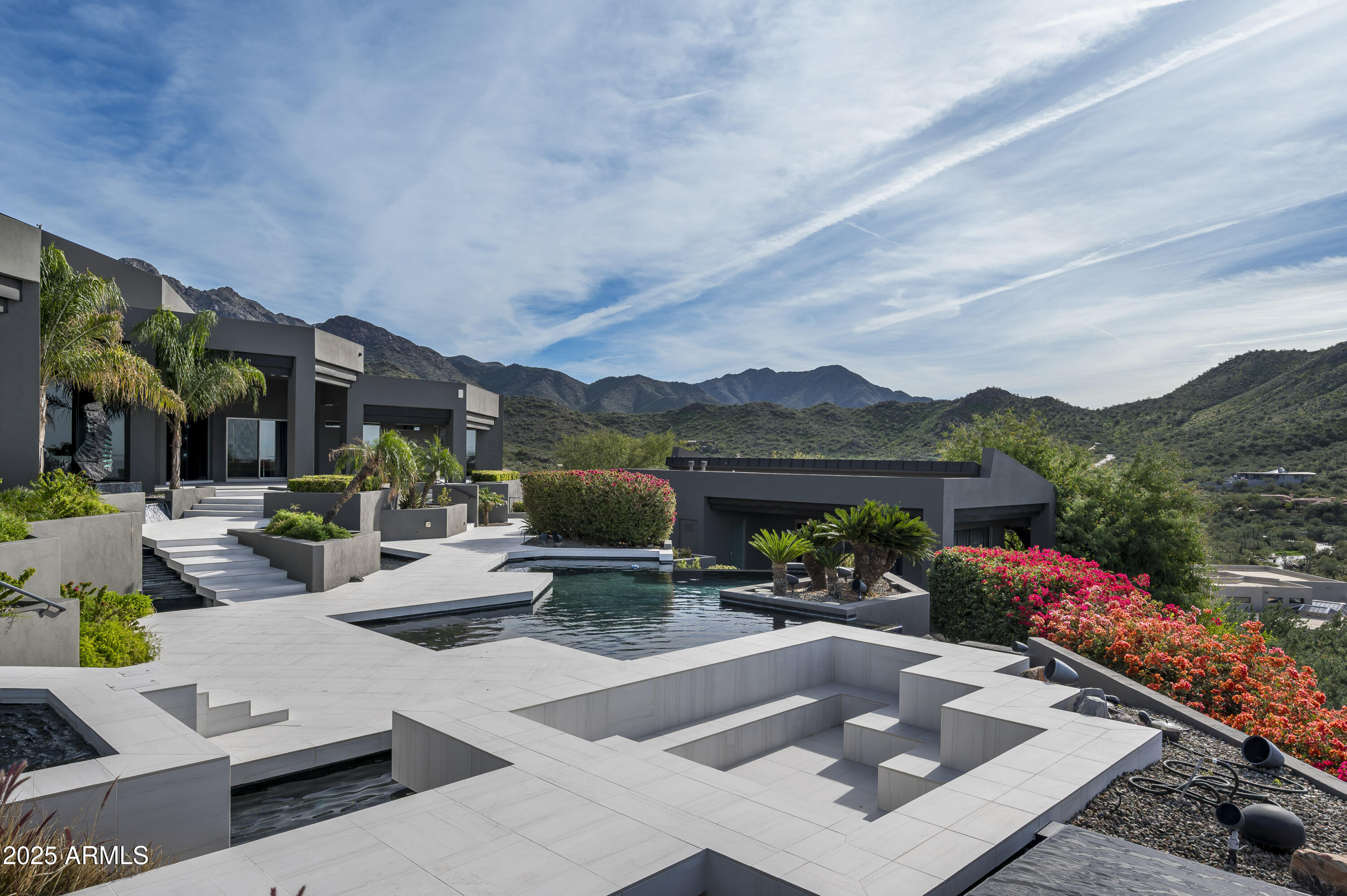 CANYON HEIGHTS - Residential