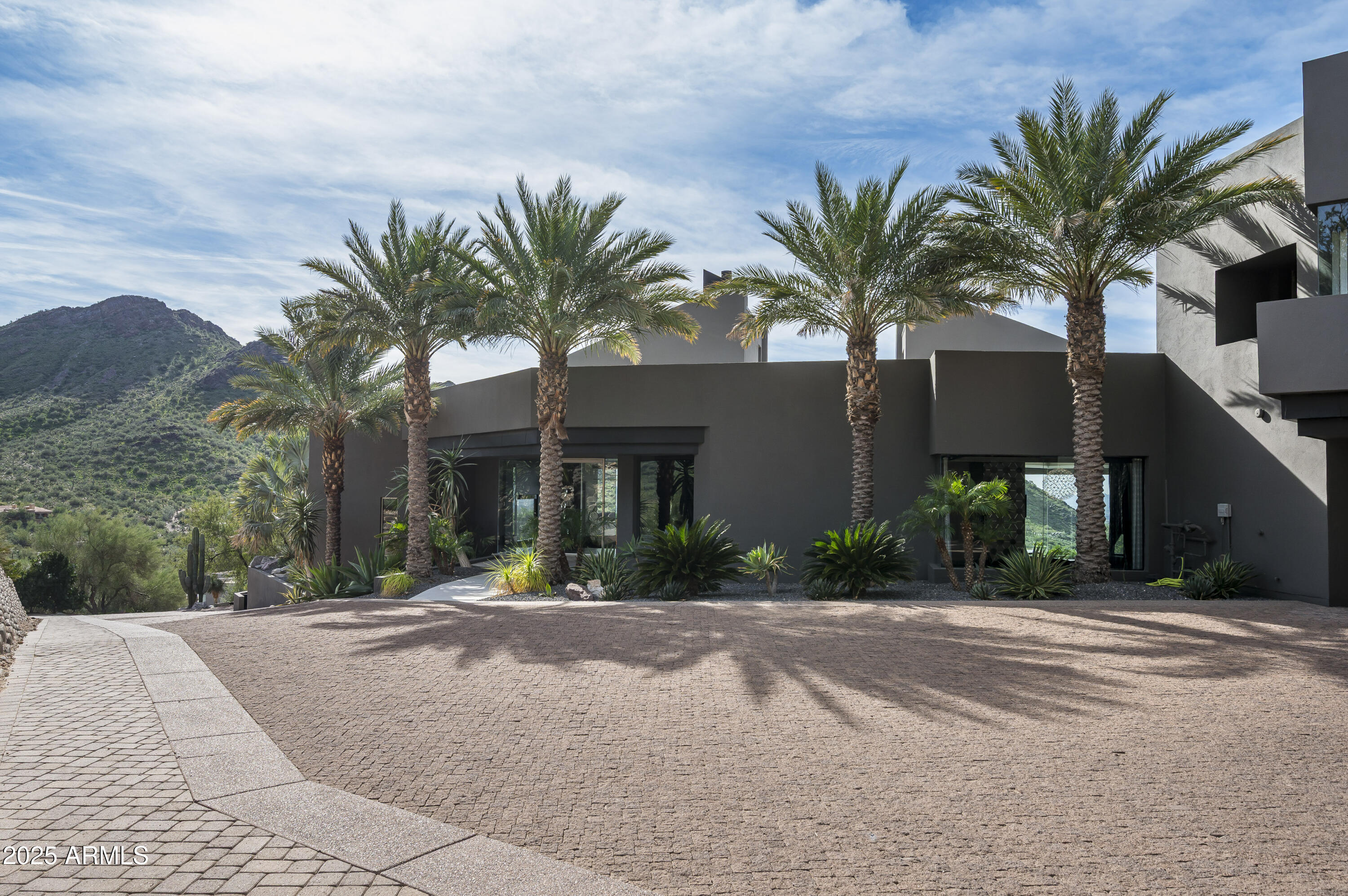 CANYON HEIGHTS - Residential
