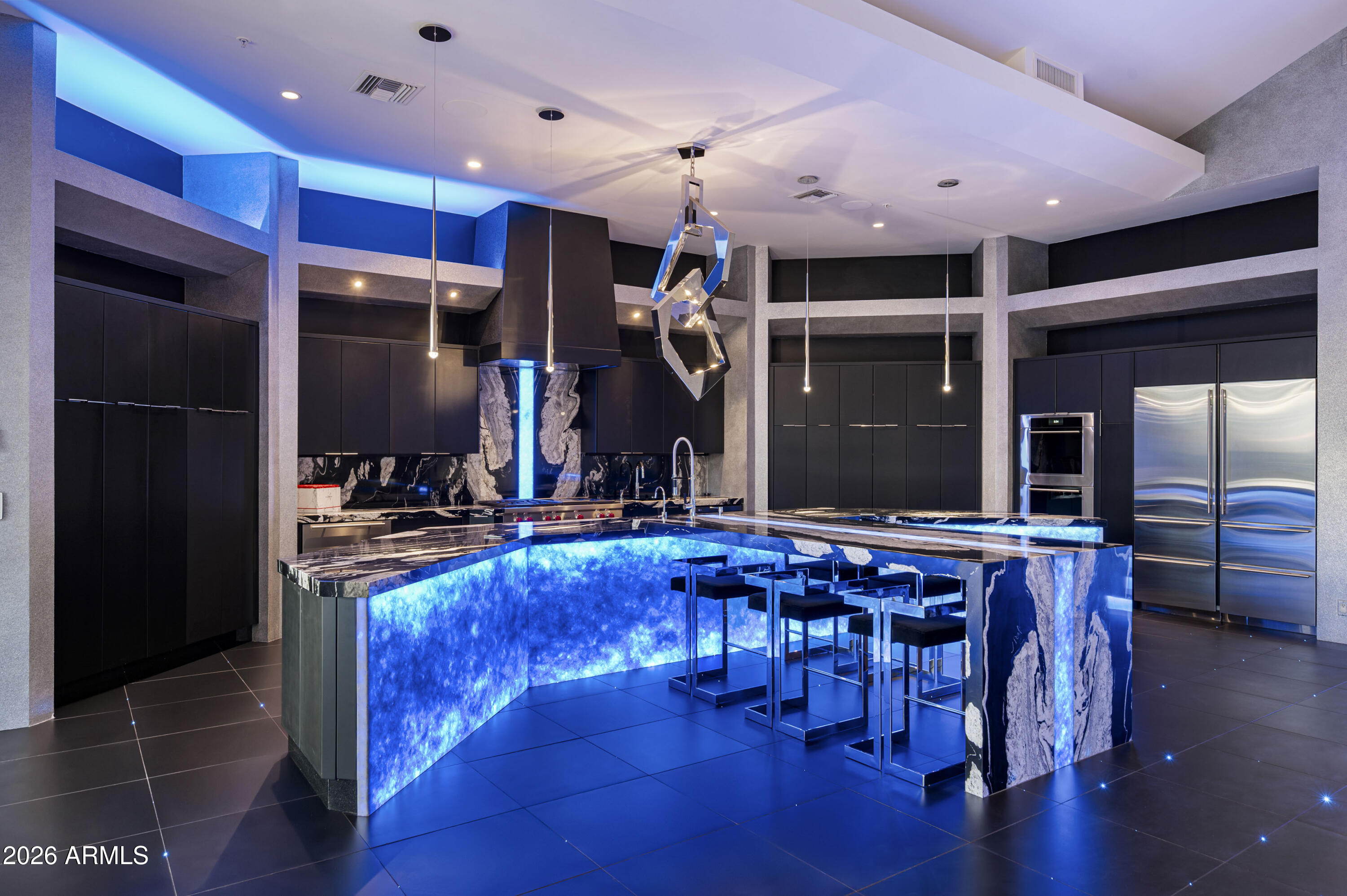 CANYON HEIGHTS - Residential