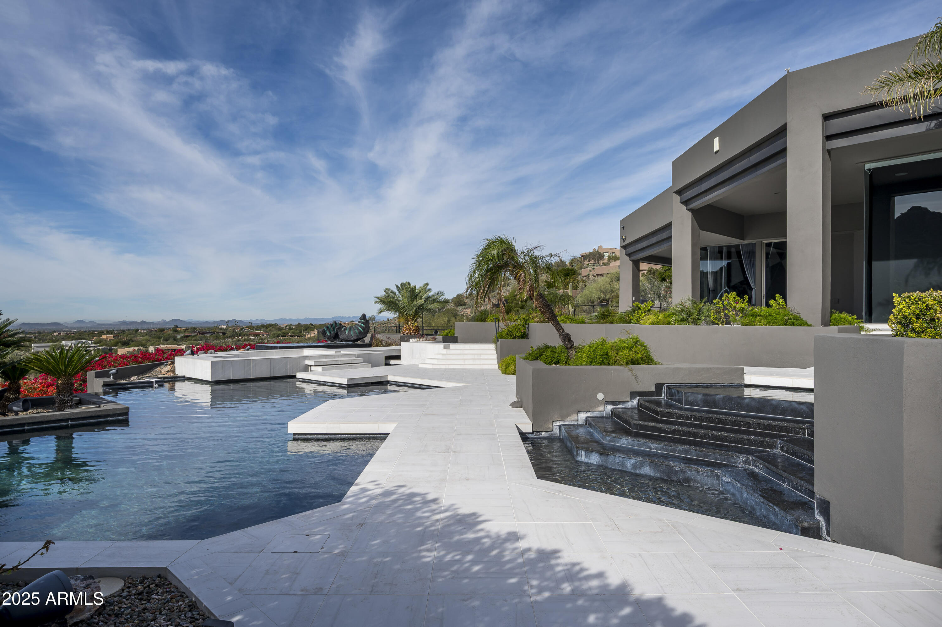 CANYON HEIGHTS - Residential