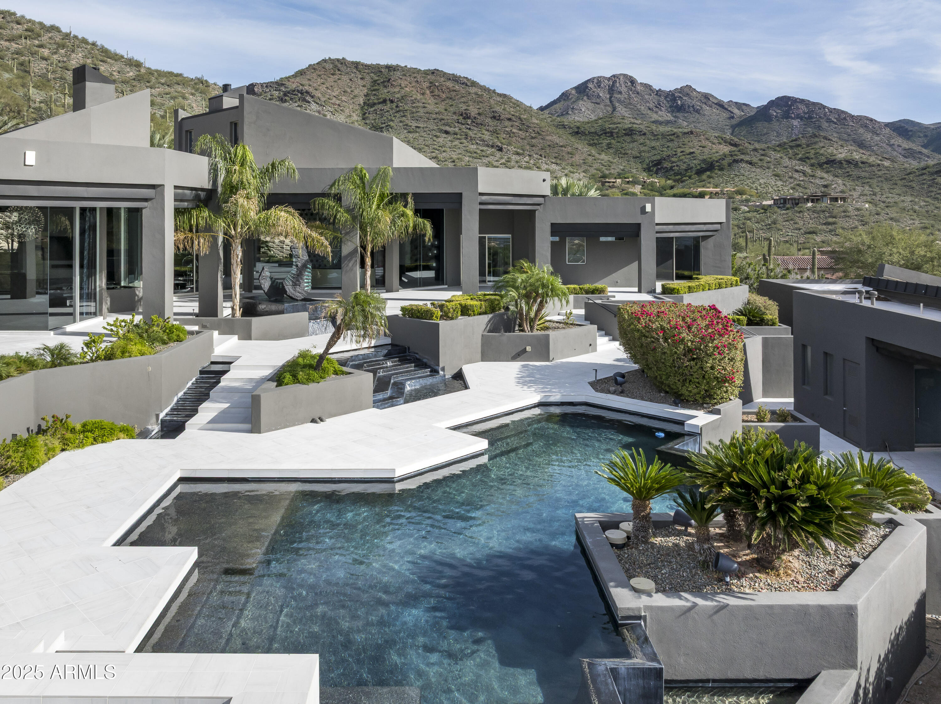 CANYON HEIGHTS - Residential