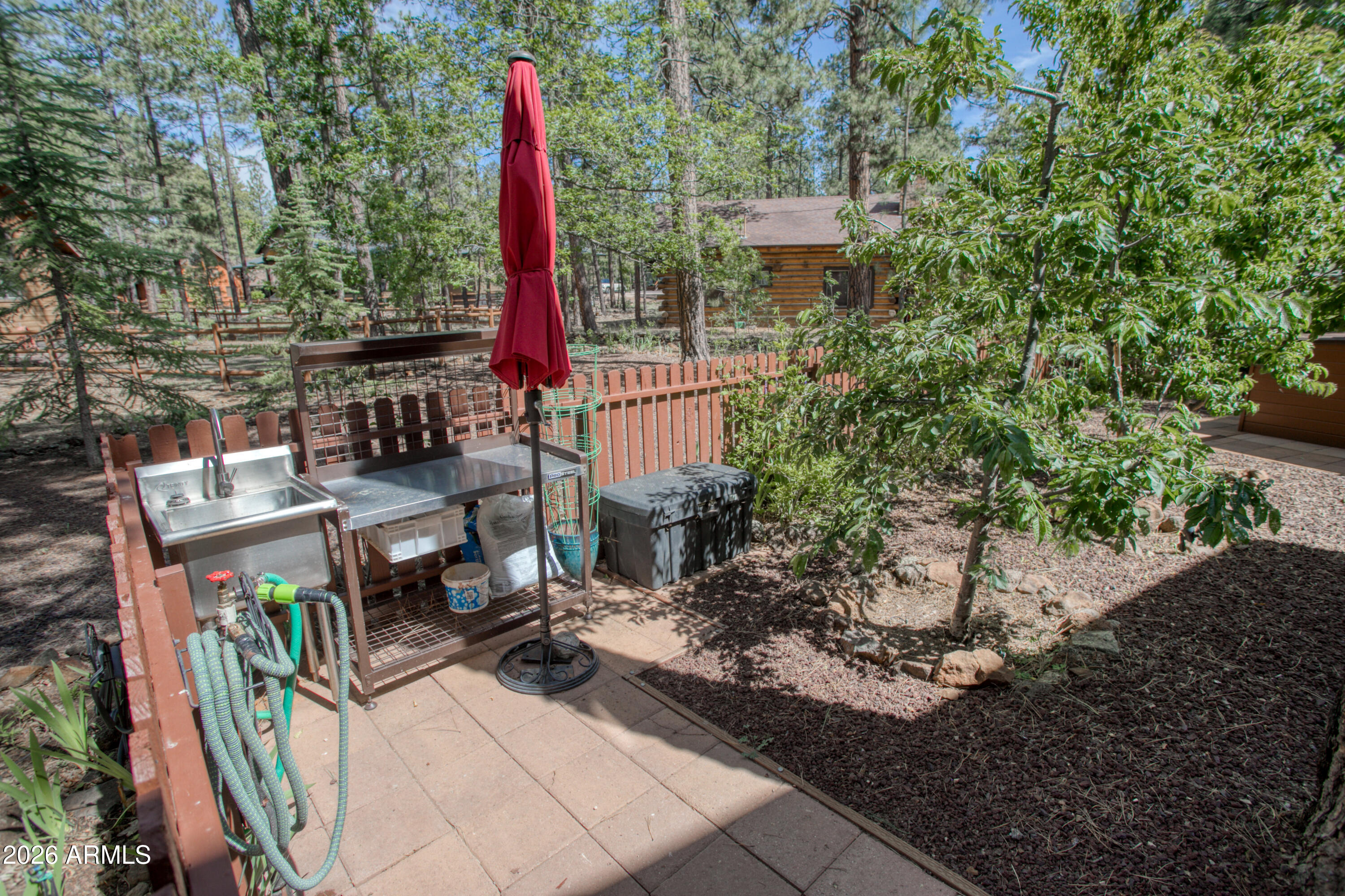 PINETOP LAKES UNIT 3 - Residential