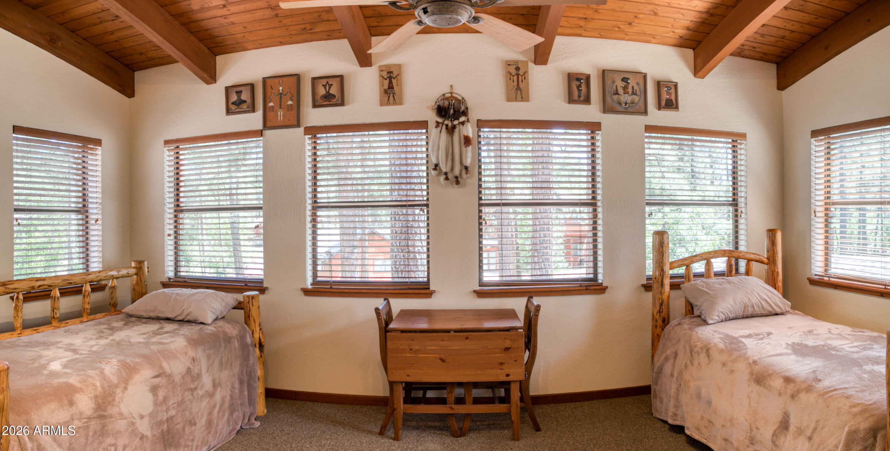 PINETOP LAKES UNIT 3 - Residential