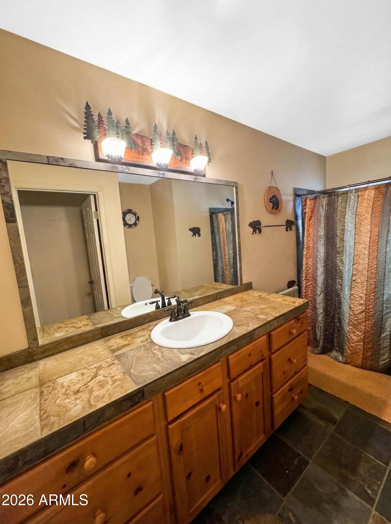 PINETOP LAKES UNIT 3 - Residential