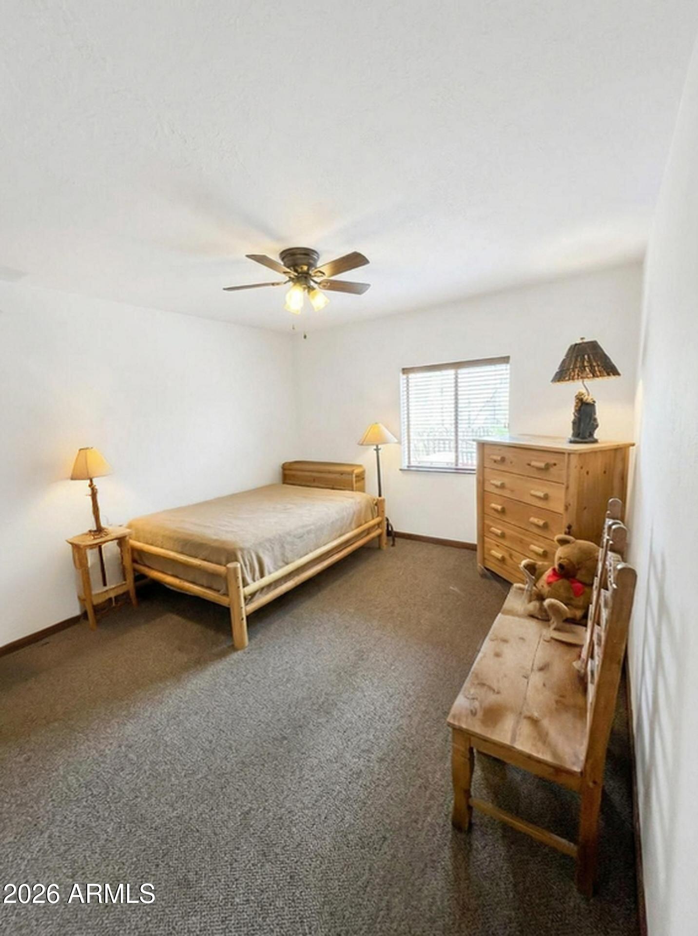 PINETOP LAKES UNIT 3 - Residential