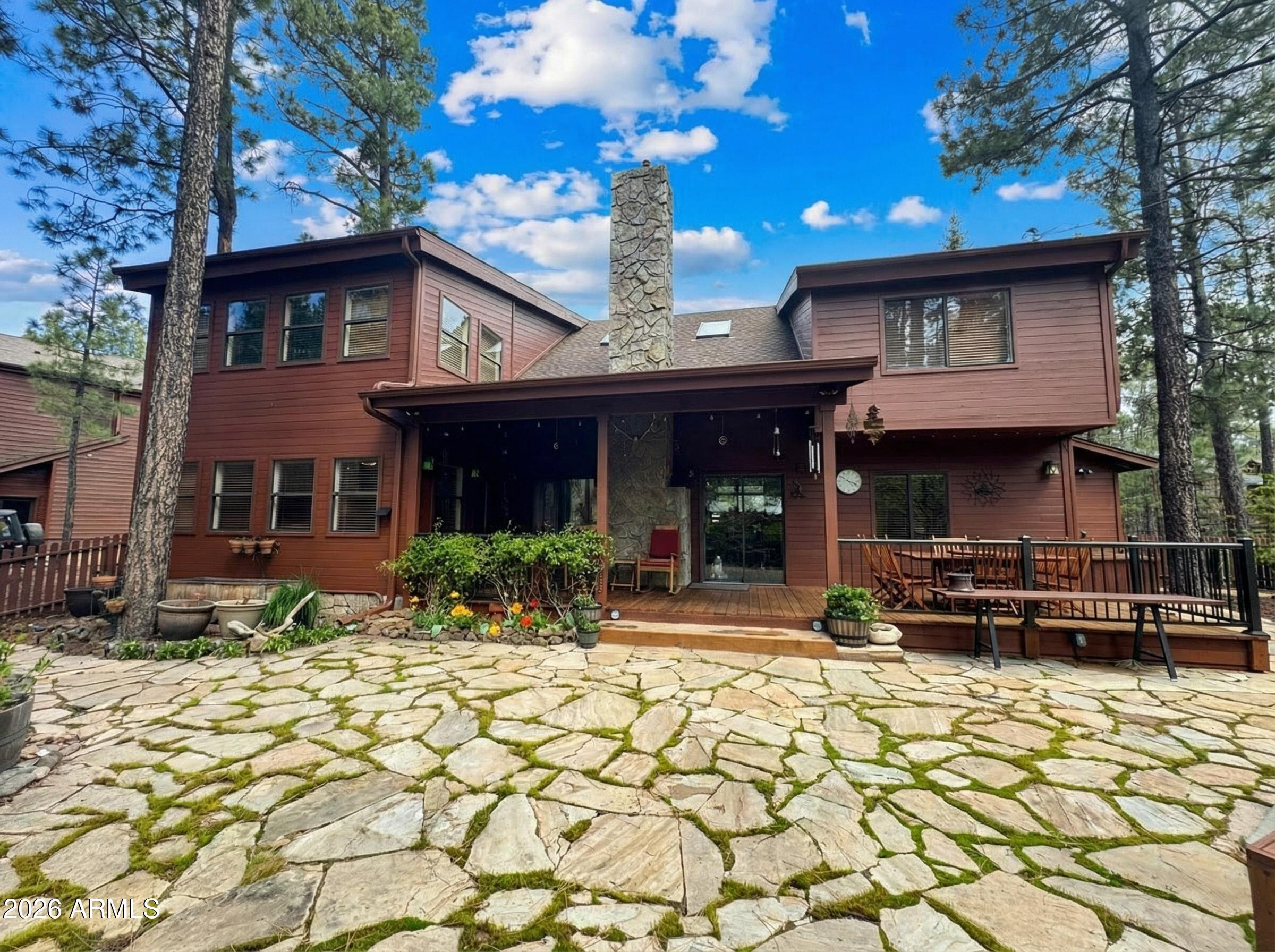 PINETOP LAKES UNIT 3 - Residential
