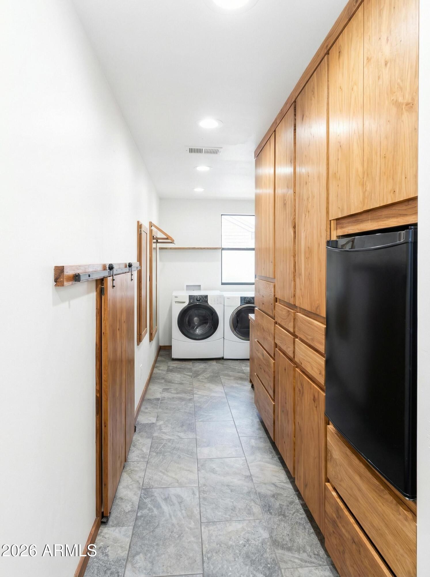 PINETOP LAKES UNIT 3 - Residential