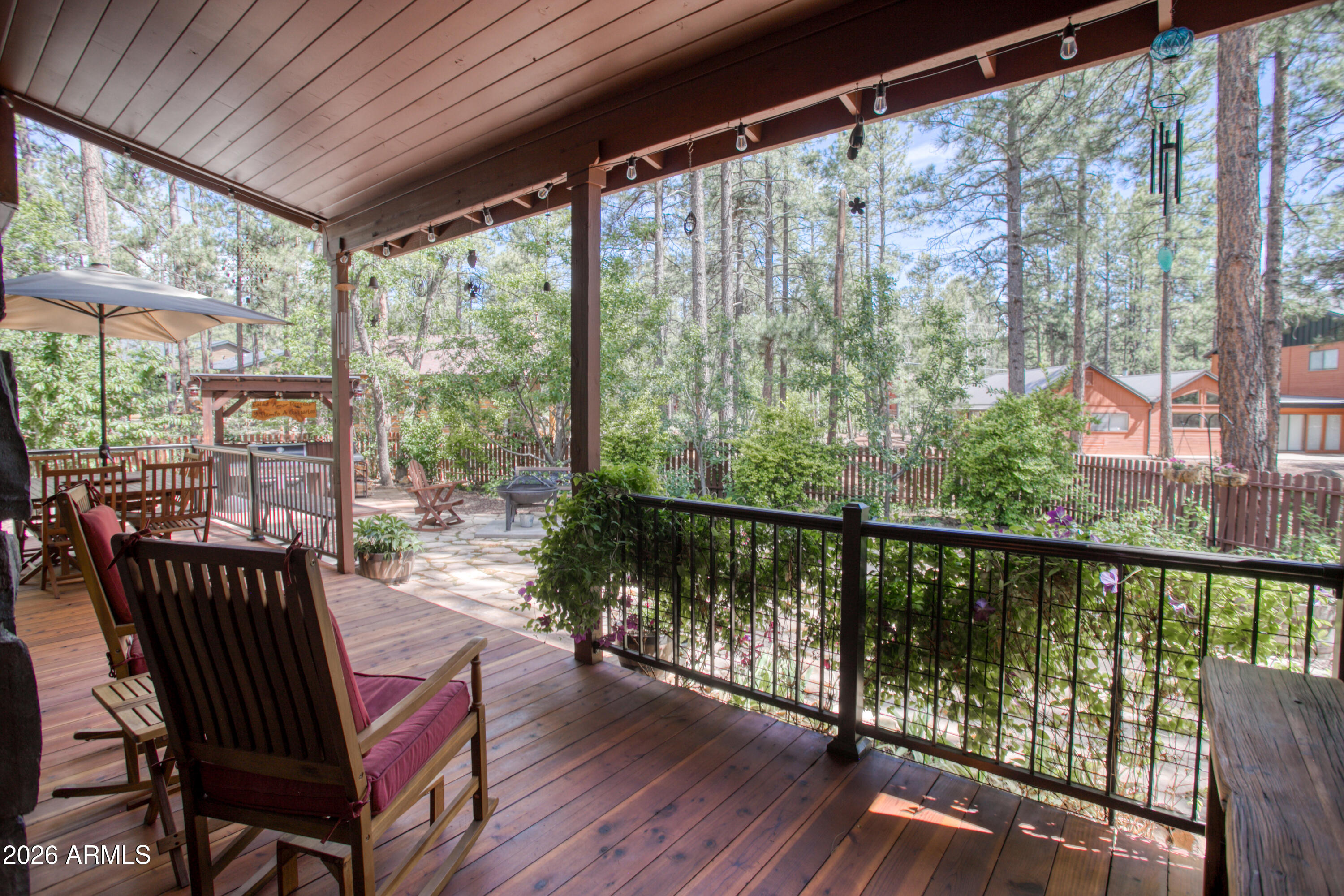 PINETOP LAKES UNIT 3 - Residential