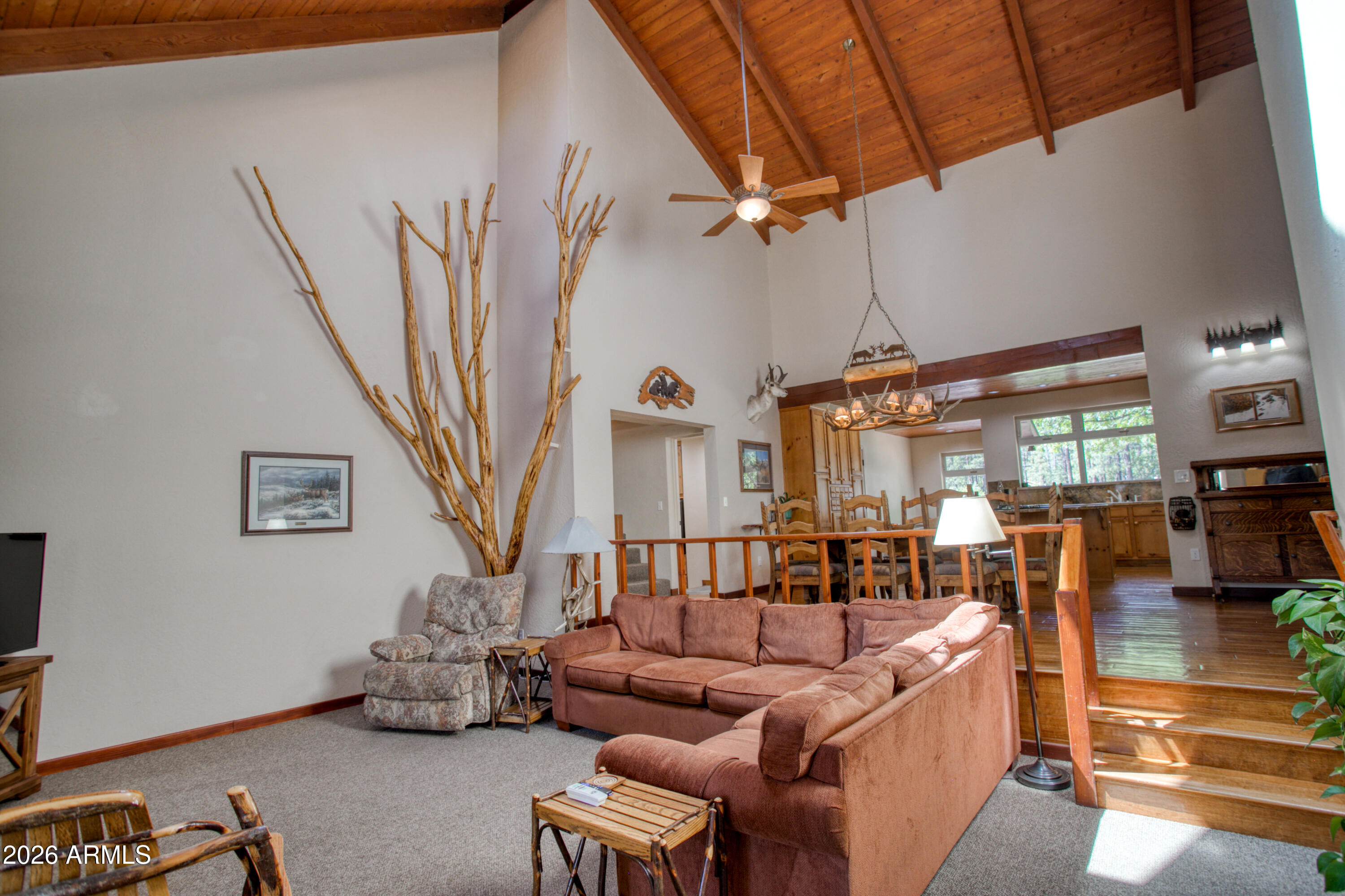 PINETOP LAKES UNIT 3 - Residential