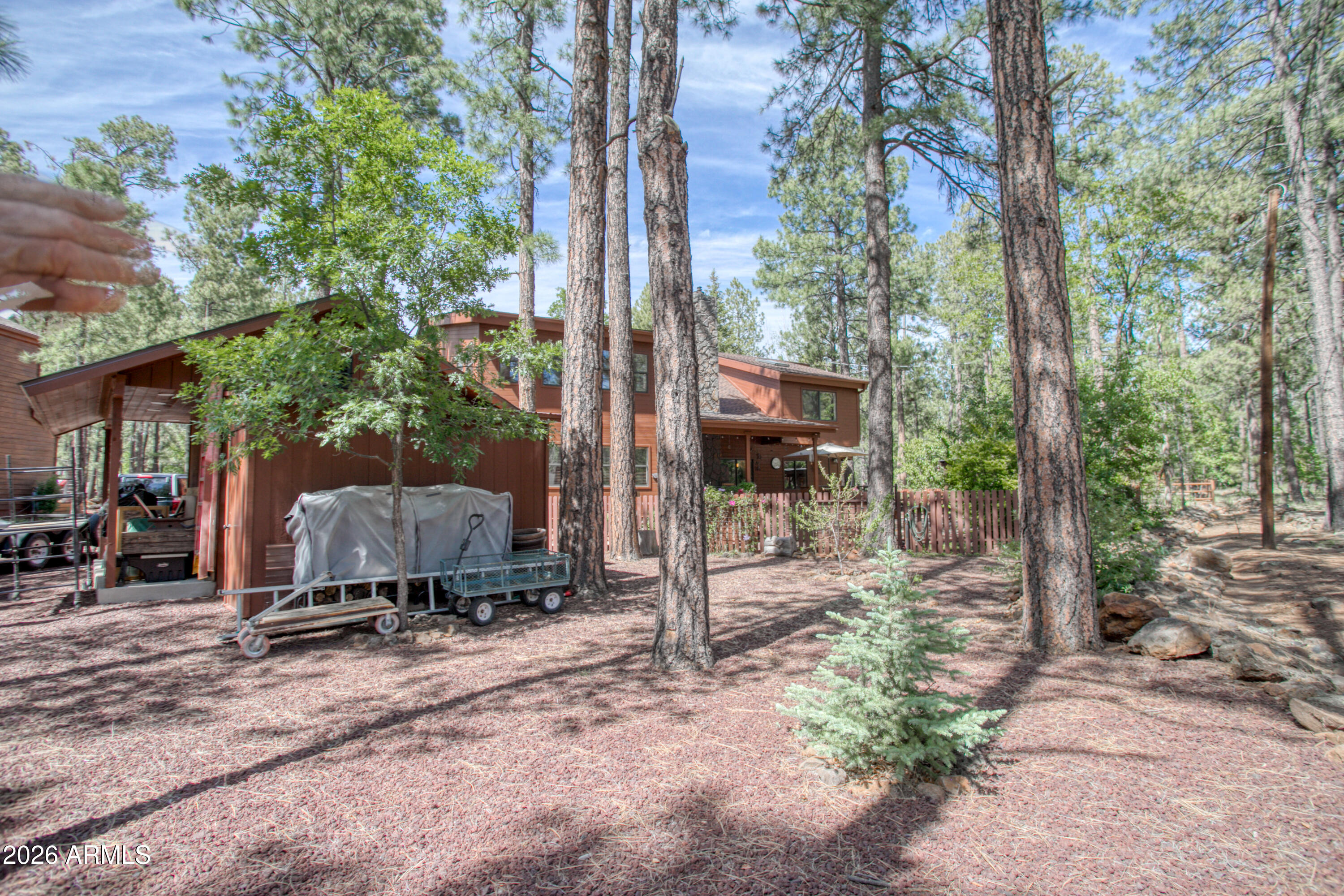 PINETOP LAKES UNIT 3 - Residential