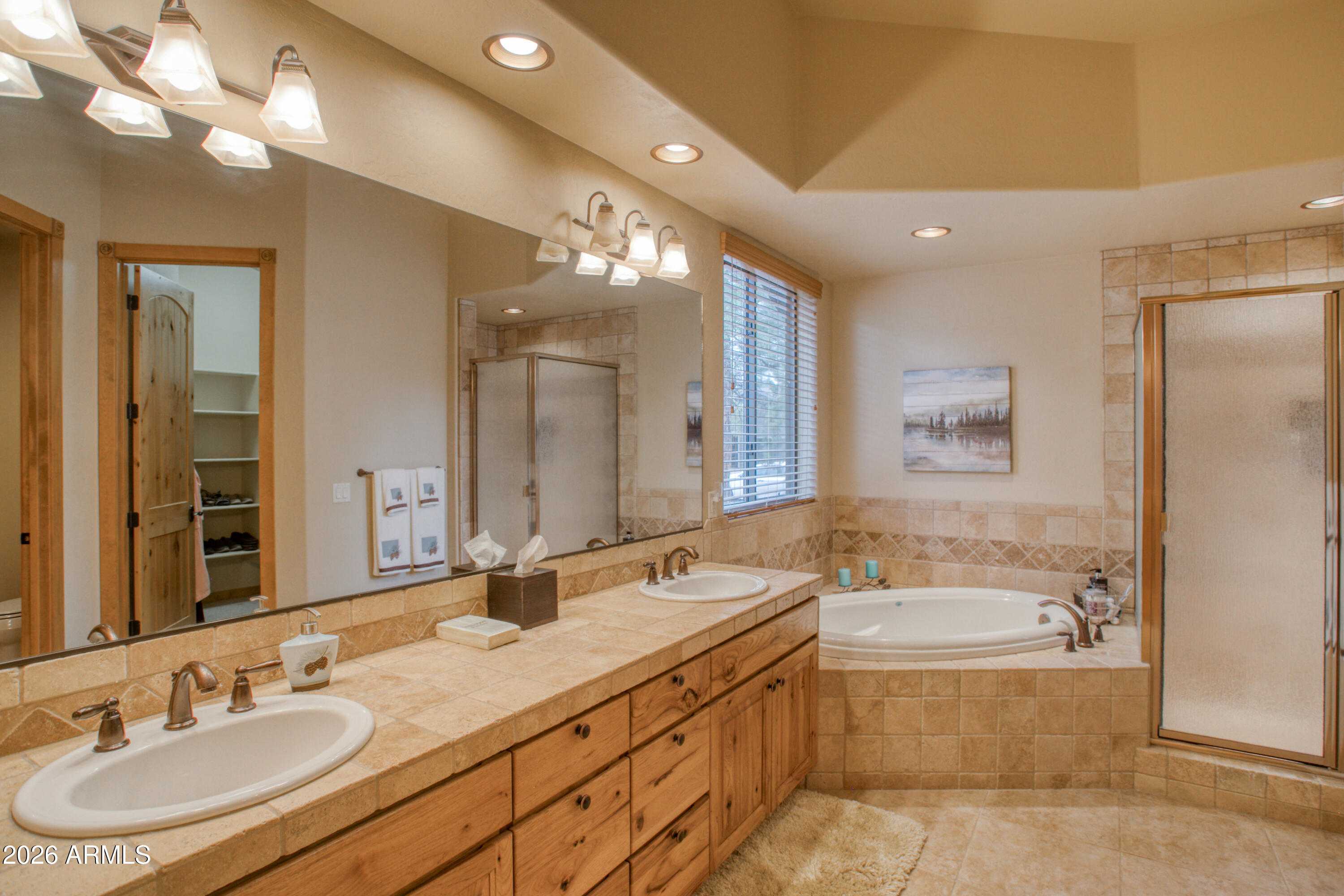 ELK SPRINGS - Residential