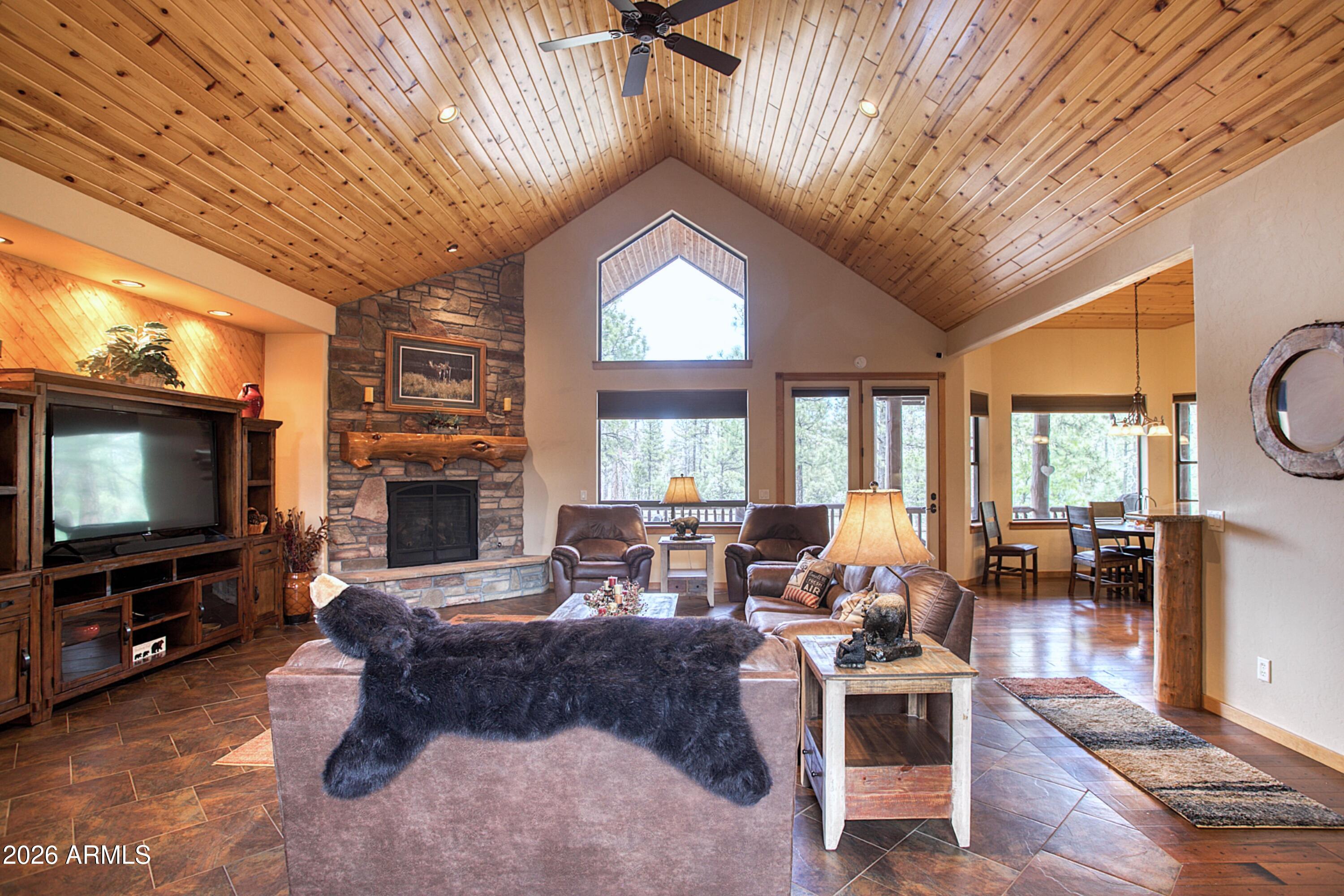 ELK SPRINGS - Residential