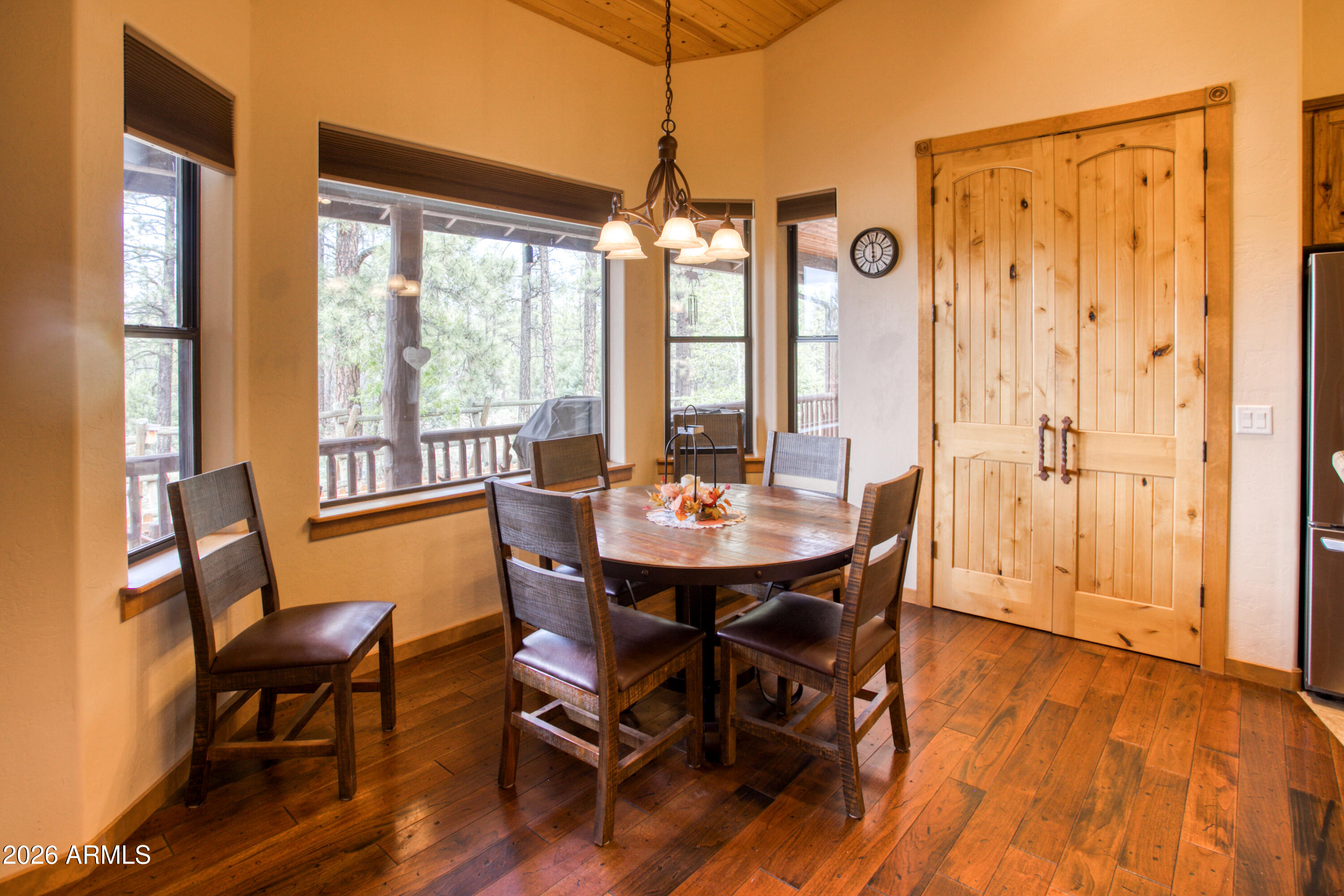 ELK SPRINGS - Residential