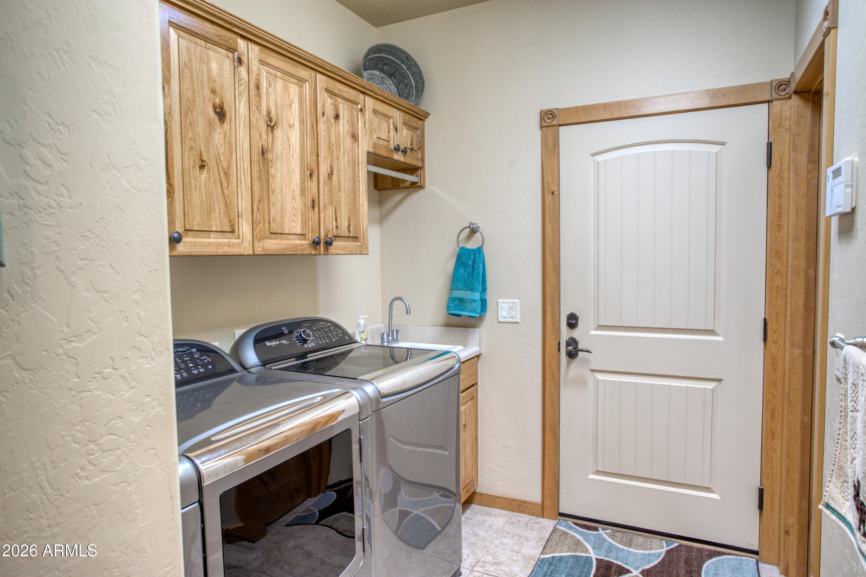 ELK SPRINGS - Residential