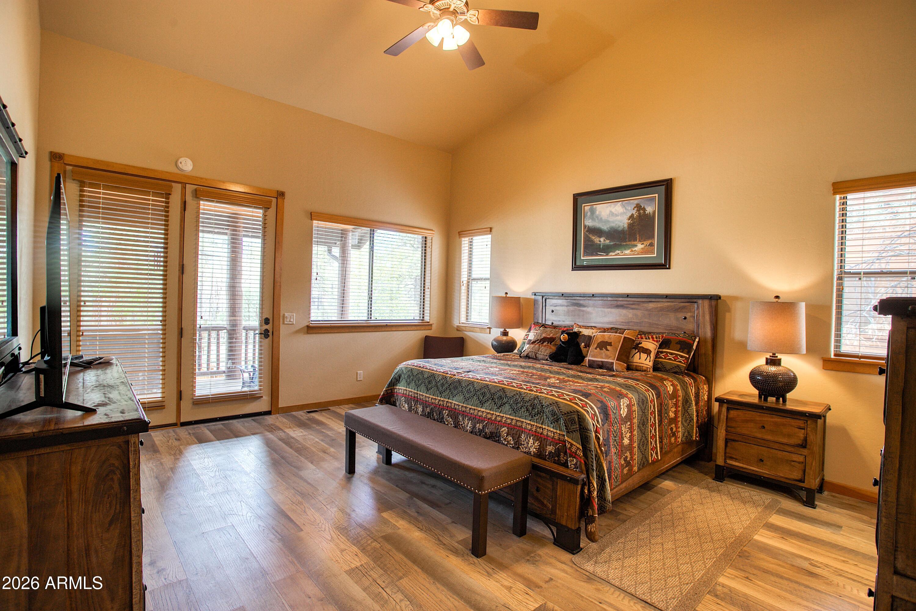 ELK SPRINGS - Residential